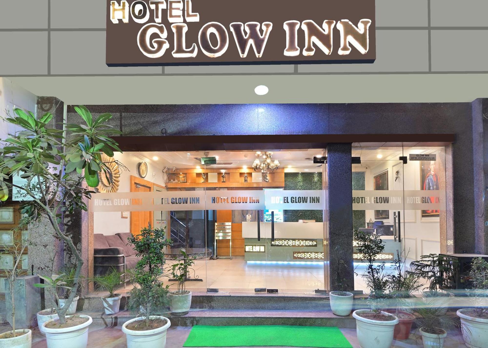 Glow Paharganj-3 Mins Walk From Railway Station Hotel 3*
