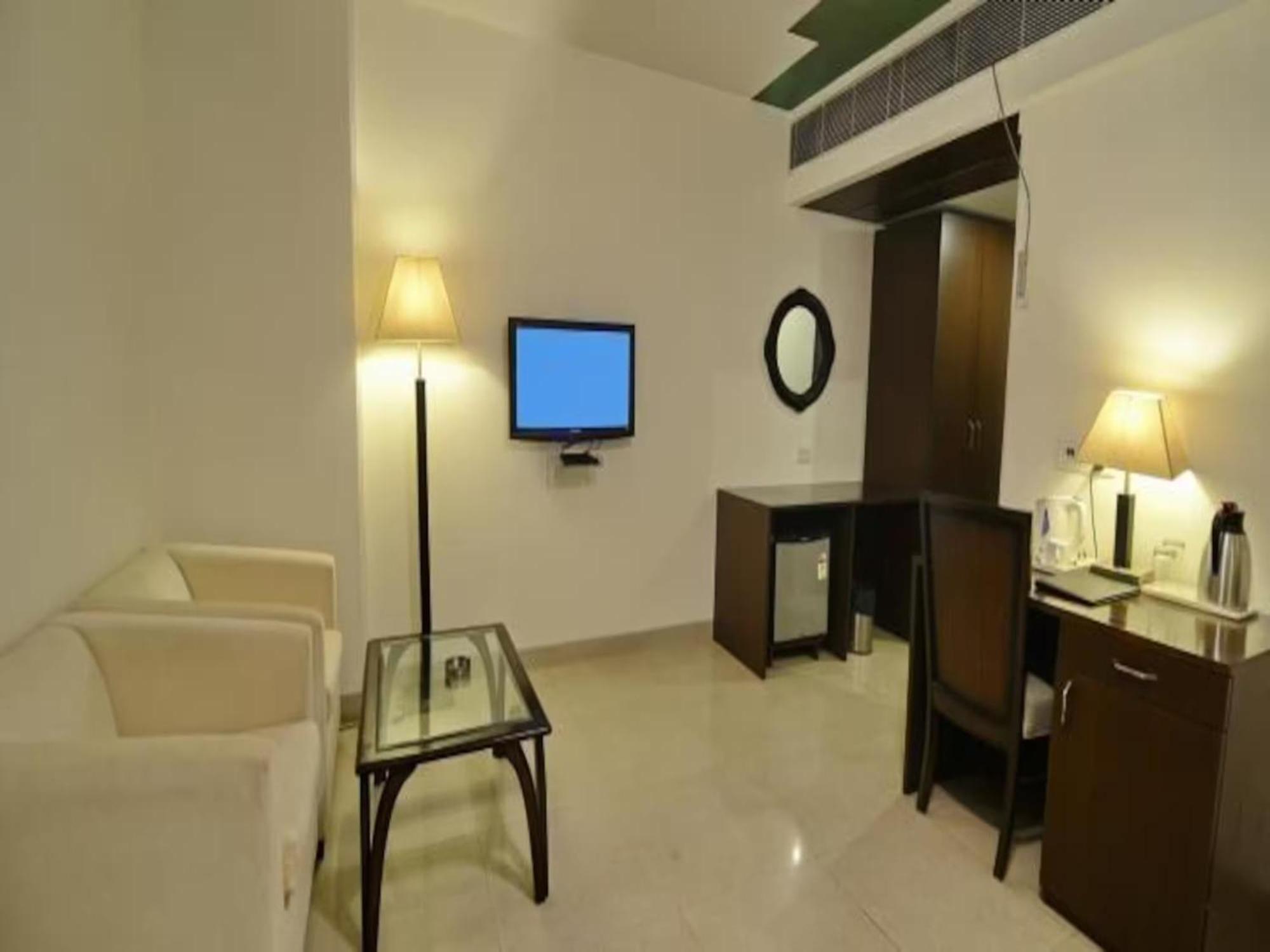 Impress Delhi Airport 3* New Delhi