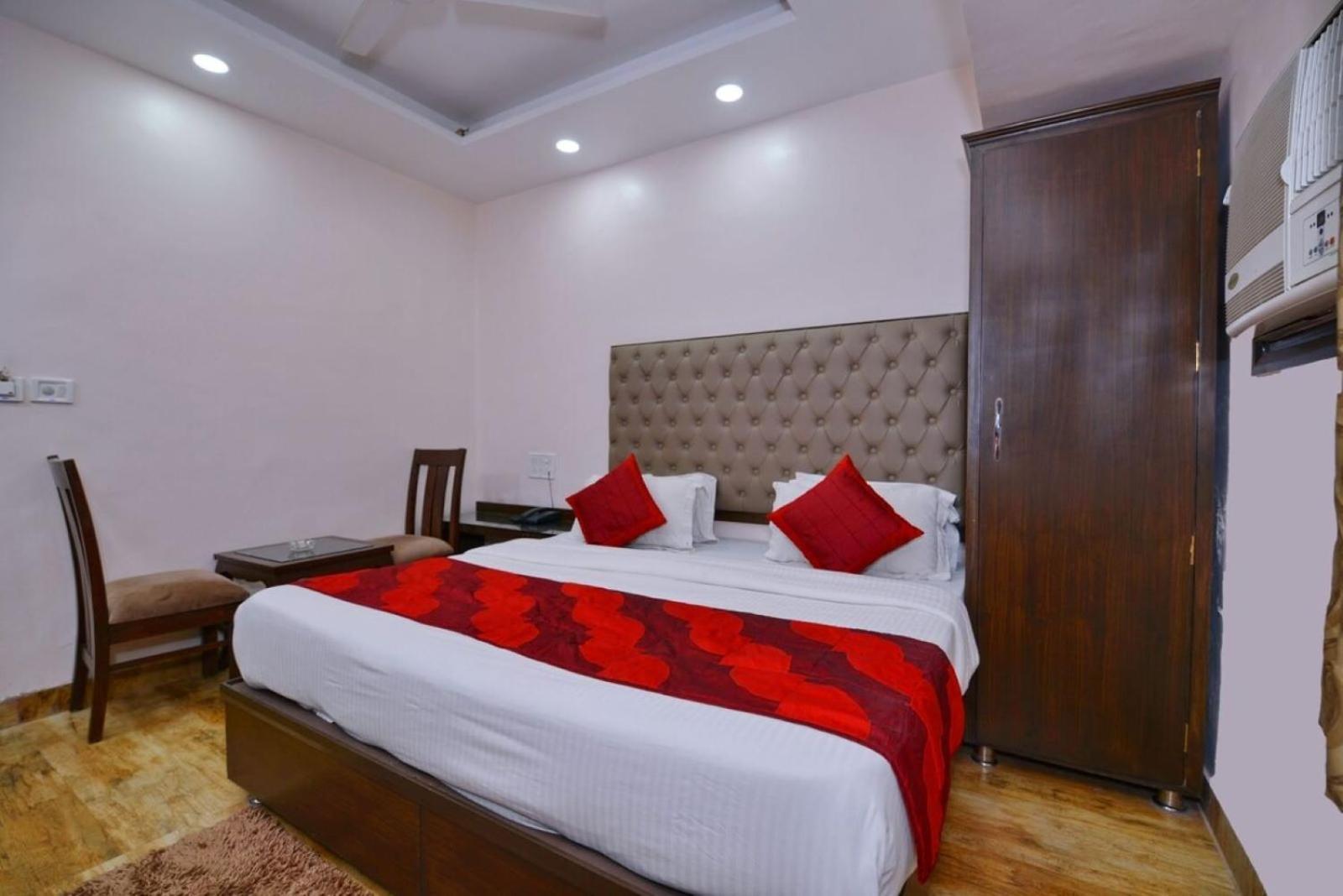 Hotel Keshew International