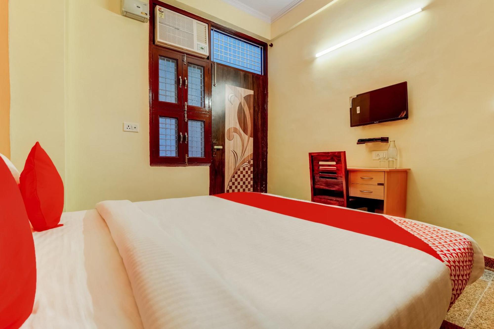 Oyo Flagship Jhankar Road Hotel New Delhi
