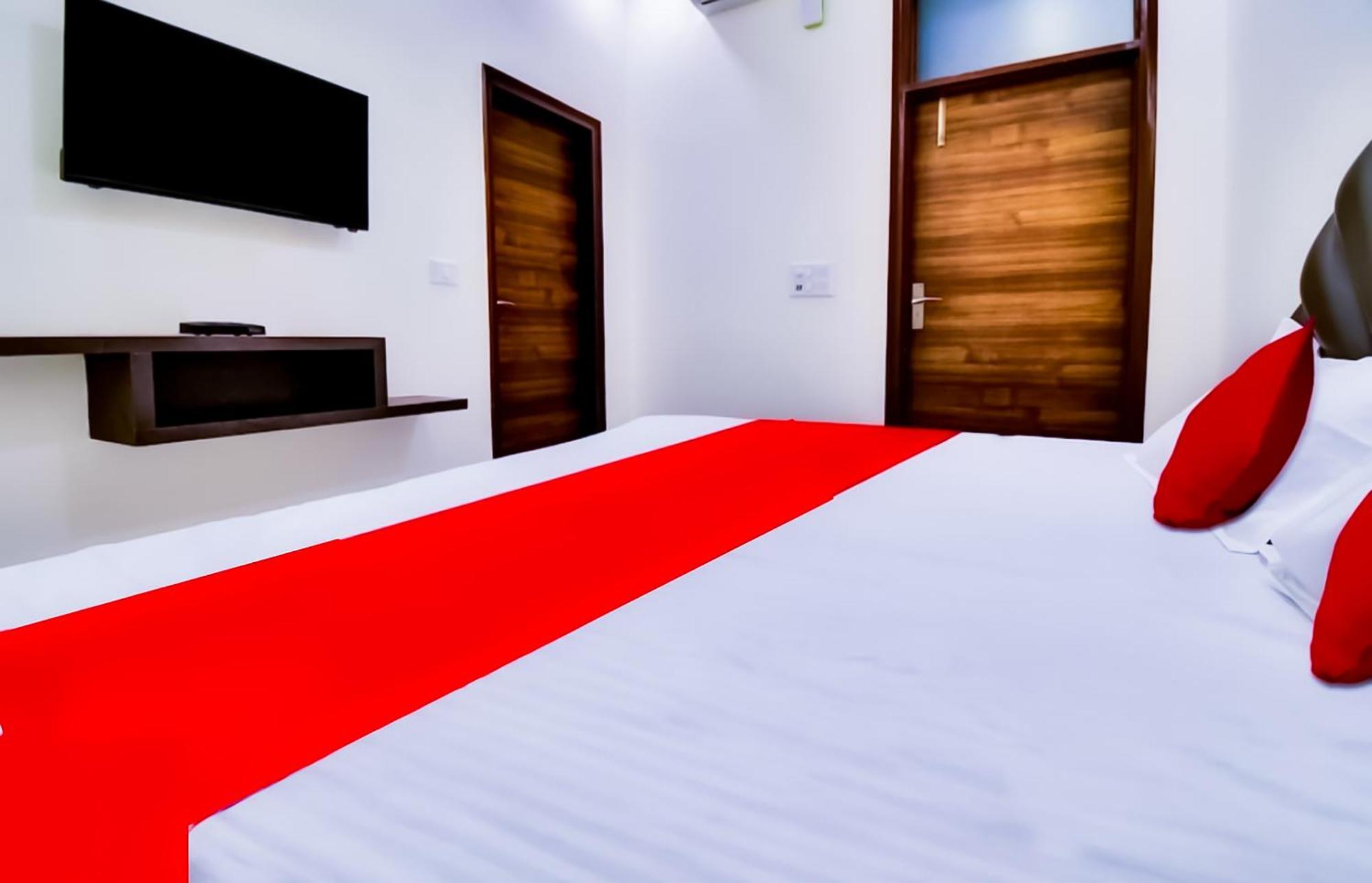 Hotel Sukoon - Ramesh Nagar