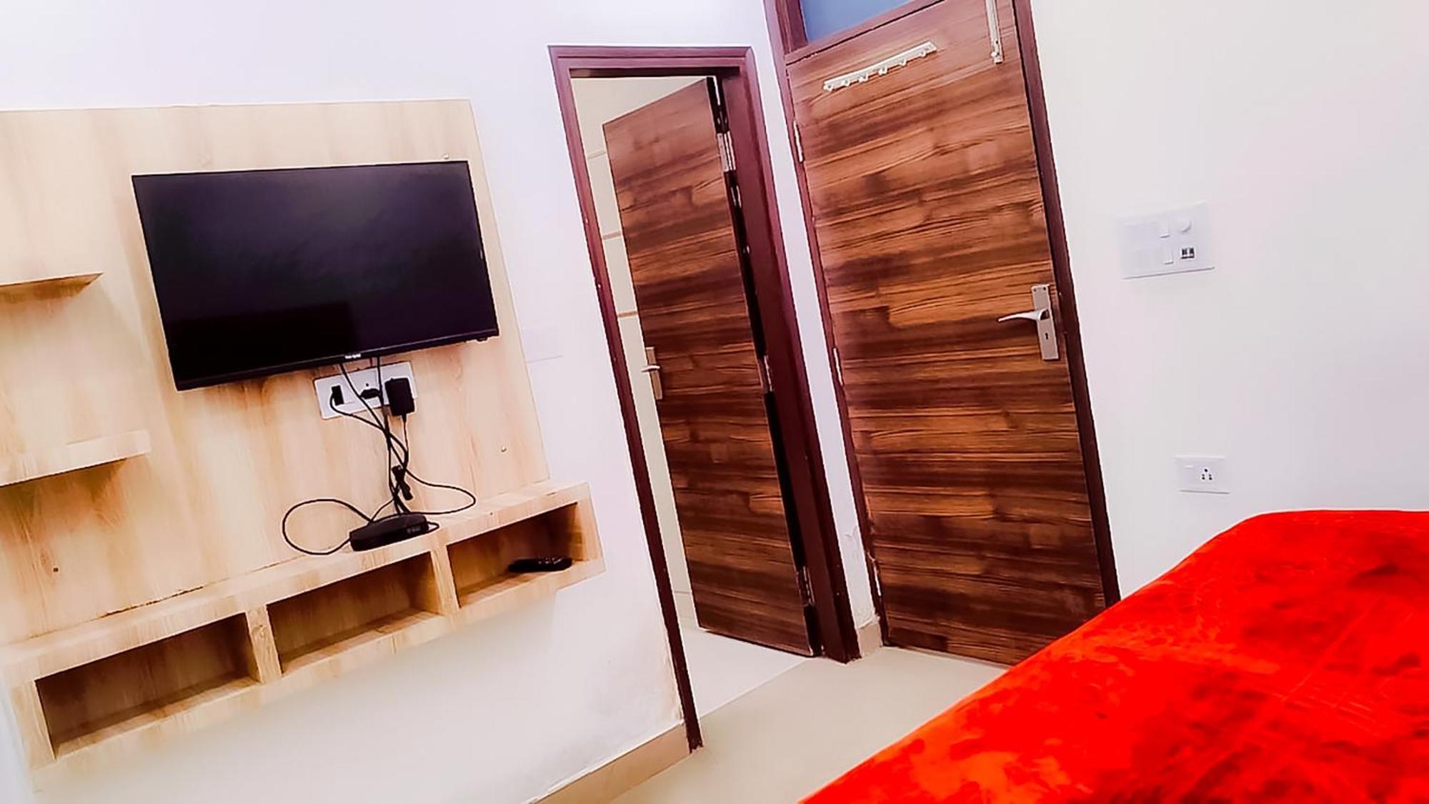 Sukoon - Ramesh Nagar Hotel