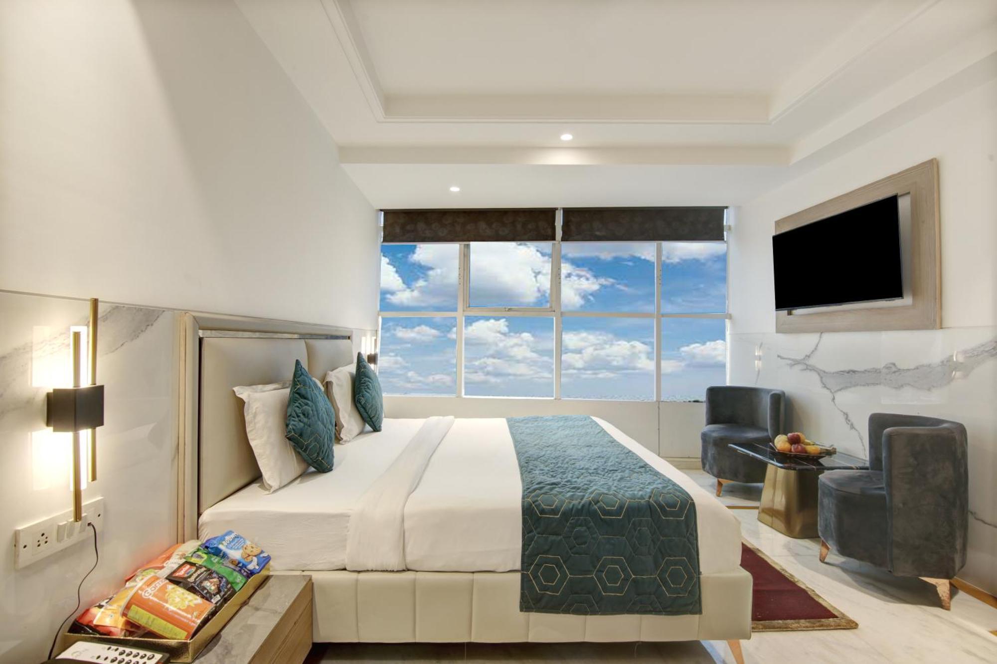 Hotel International - Near Delhi Airport