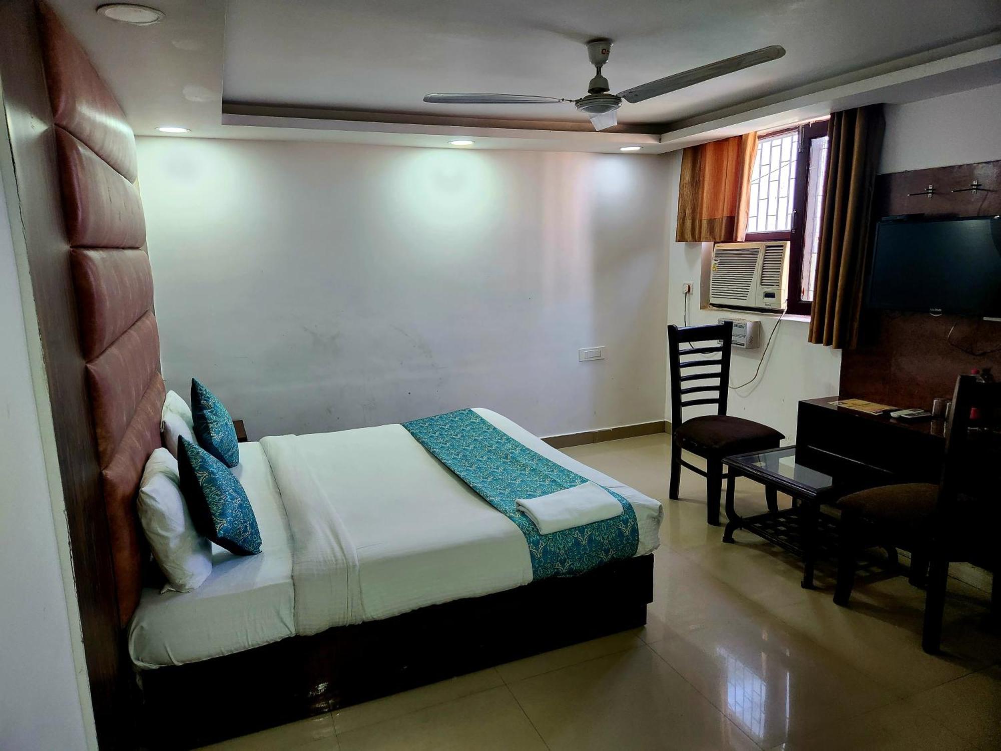Marina Near Igi Airport Delhi New Delhi