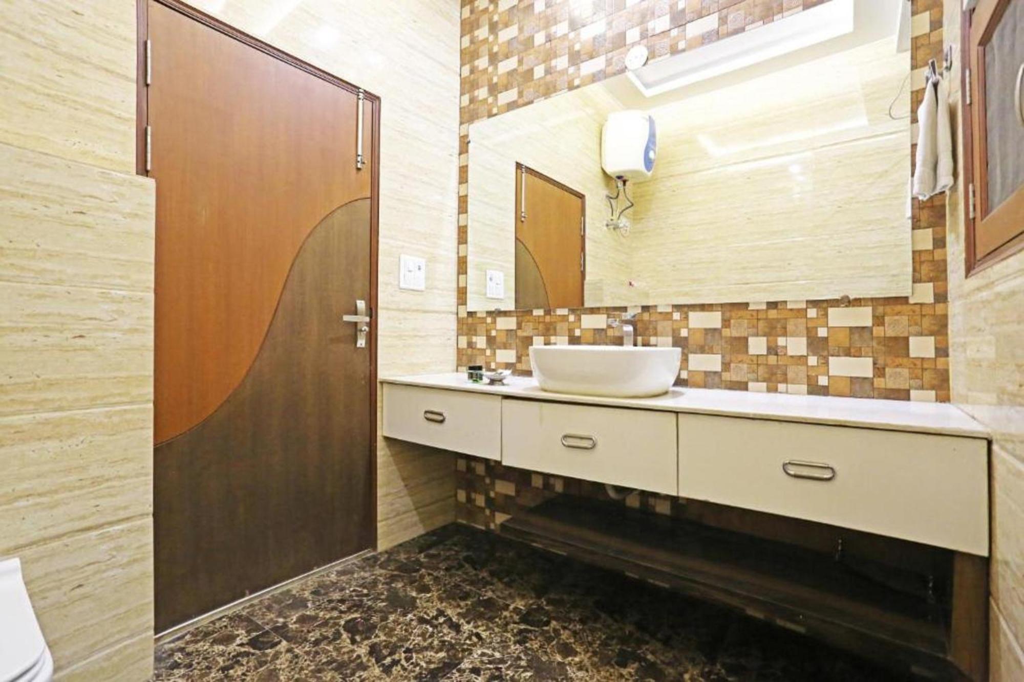 Hotel Mgm Residency New Delhi