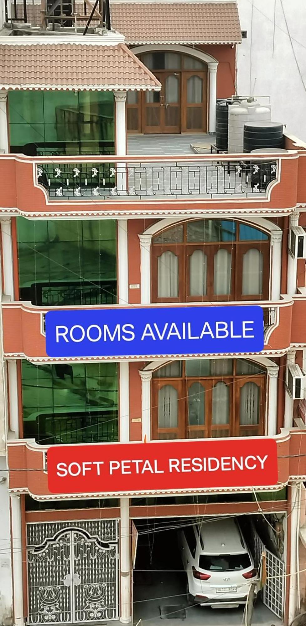 Soft Petal Residency Near Delhi International Airport Nova Deli