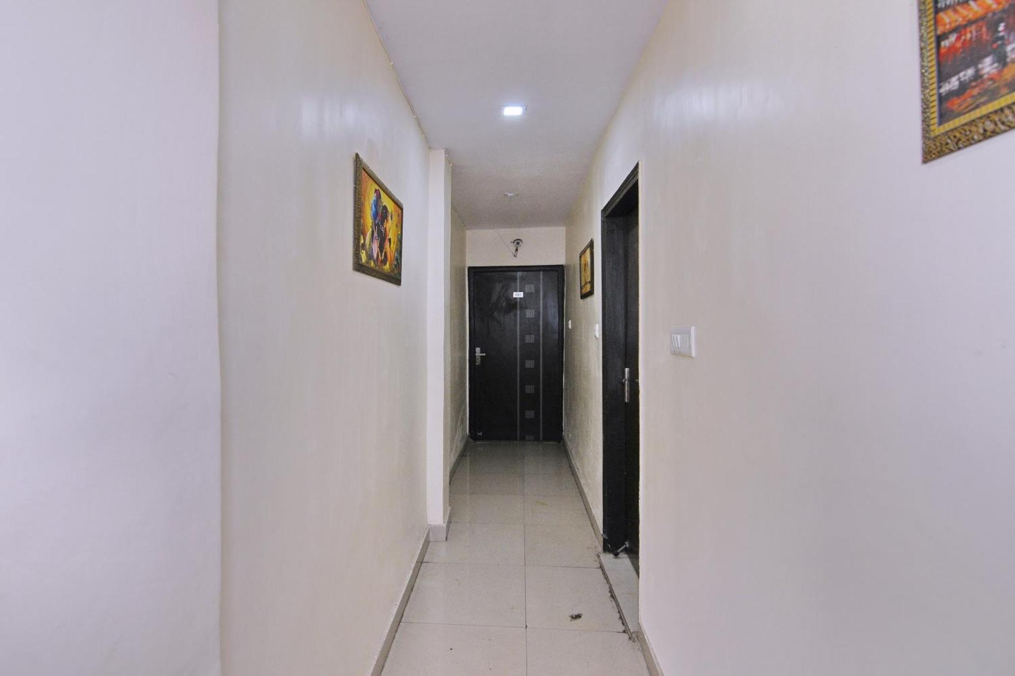 Hotel Oyo Flagship Balag 3*