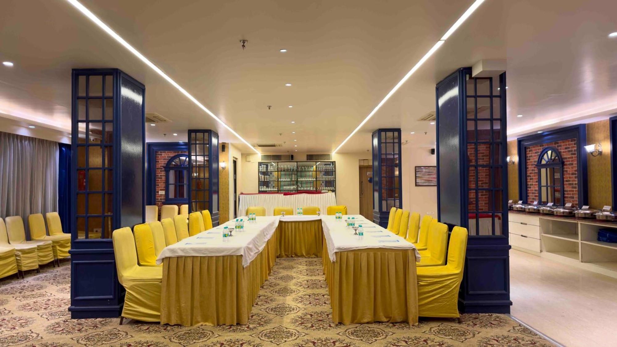 Woodapple Residency Hotel