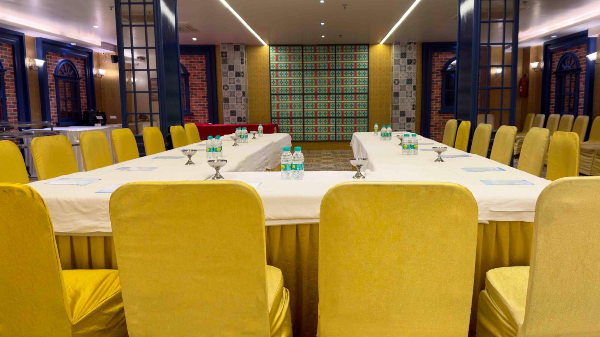 Hotel Woodapple Residency Nova Deli