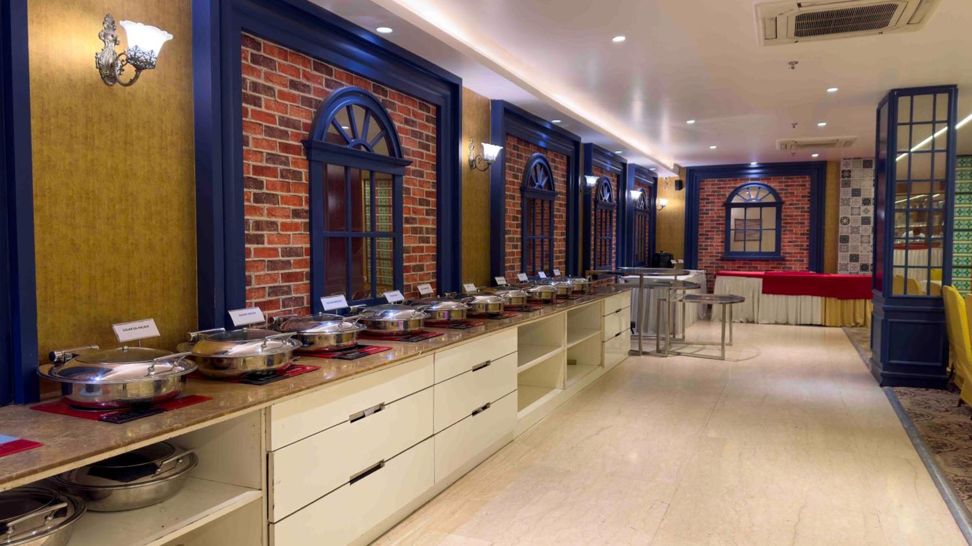 Woodapple Residency Hotel Nova Deli