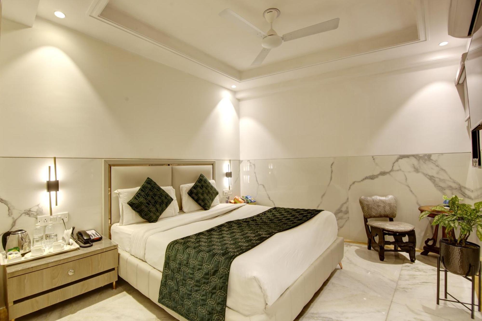 Hotel International - Near Delhi Airport