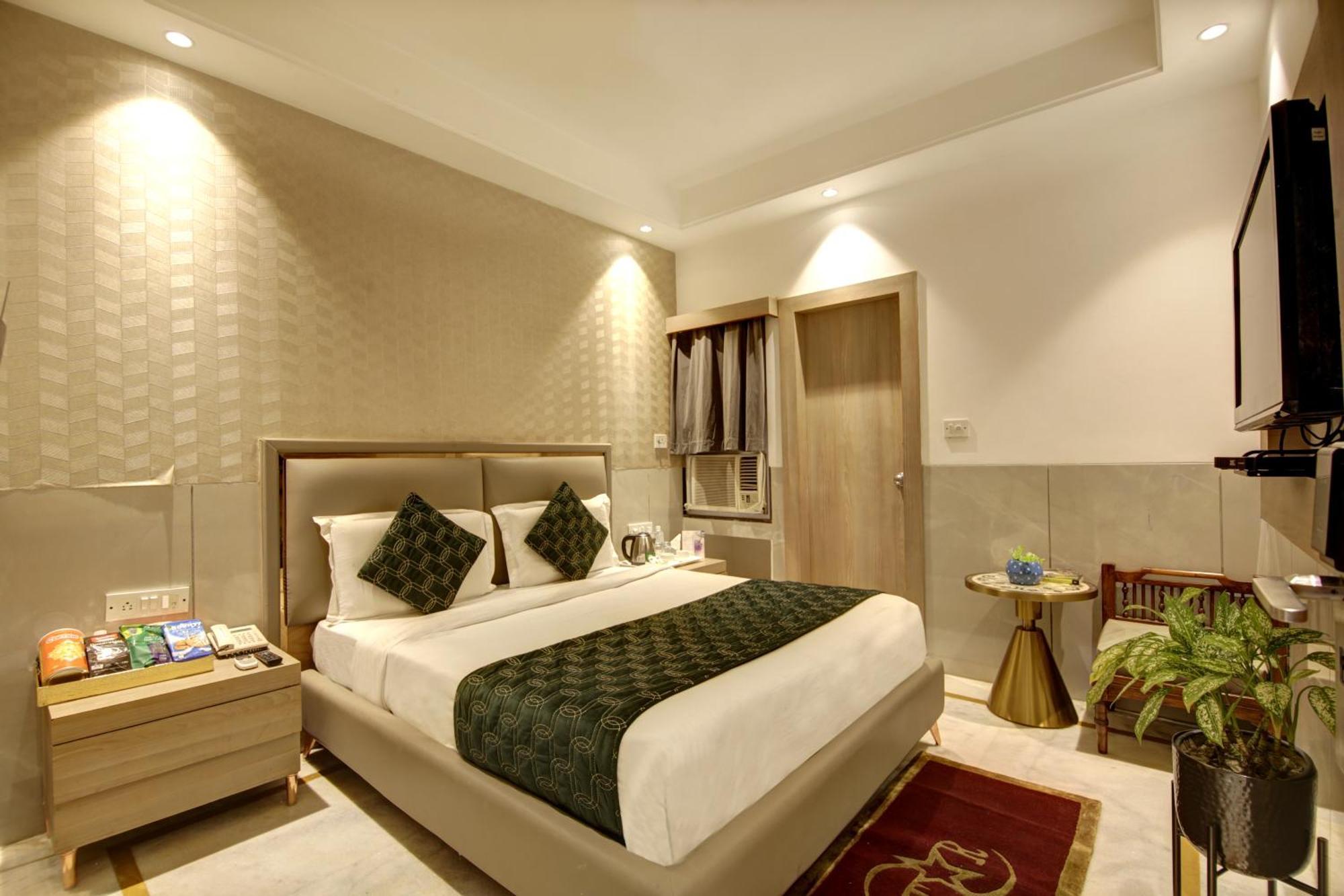 International - Near Delhi Airport Hotel Nova Deli