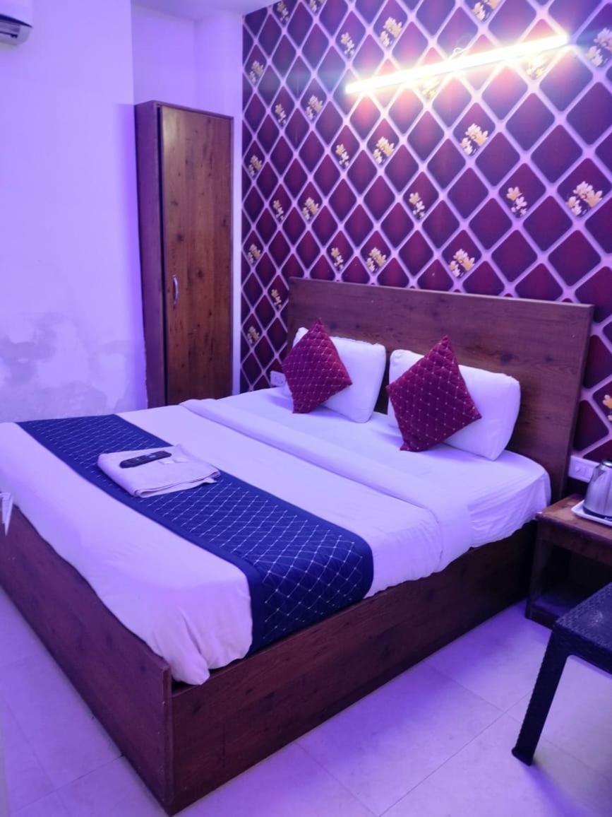 Admiral Delhi Airport Hotel New Delhi
