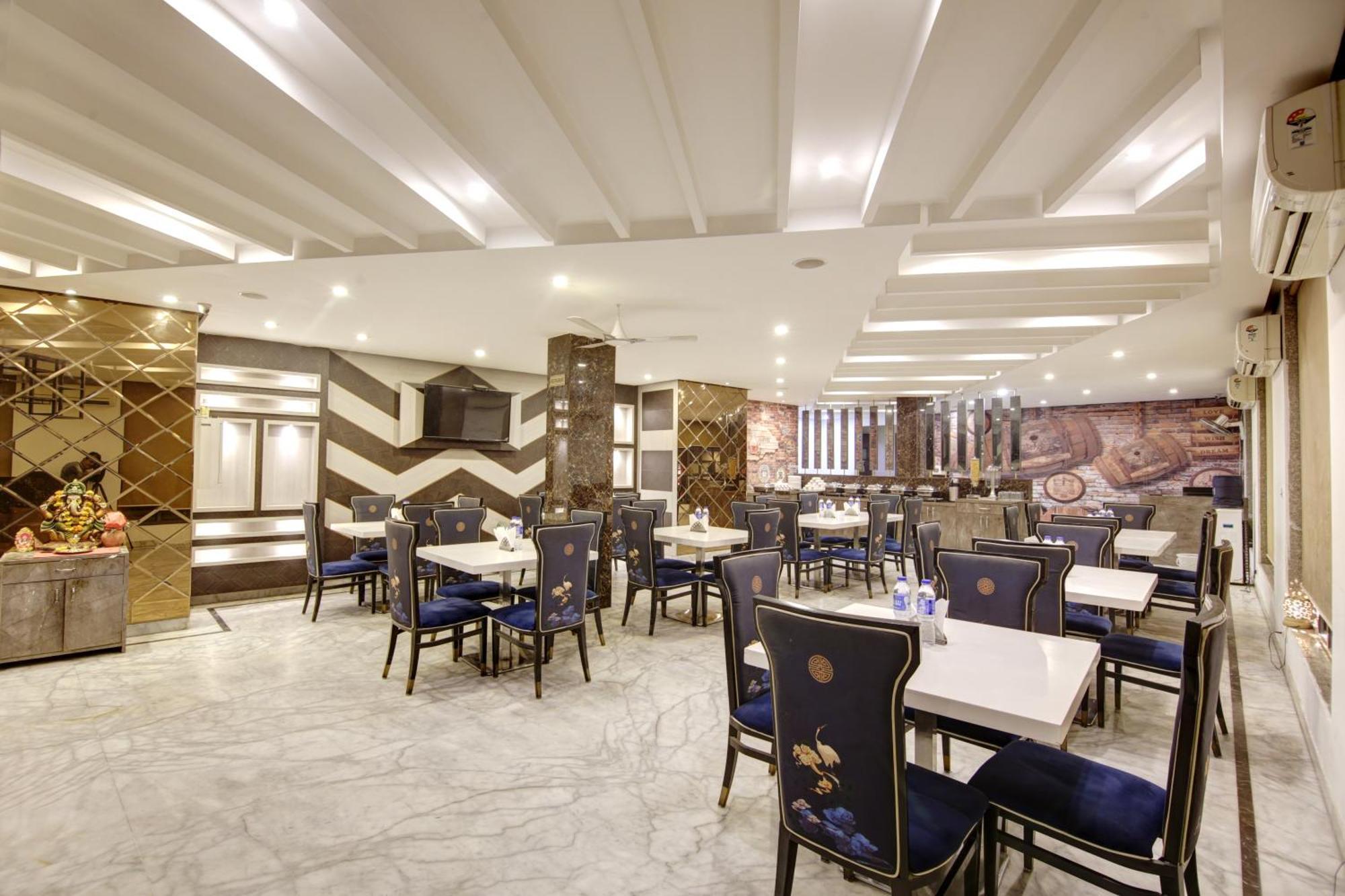 Hotel Almati - Near Delhi Airport