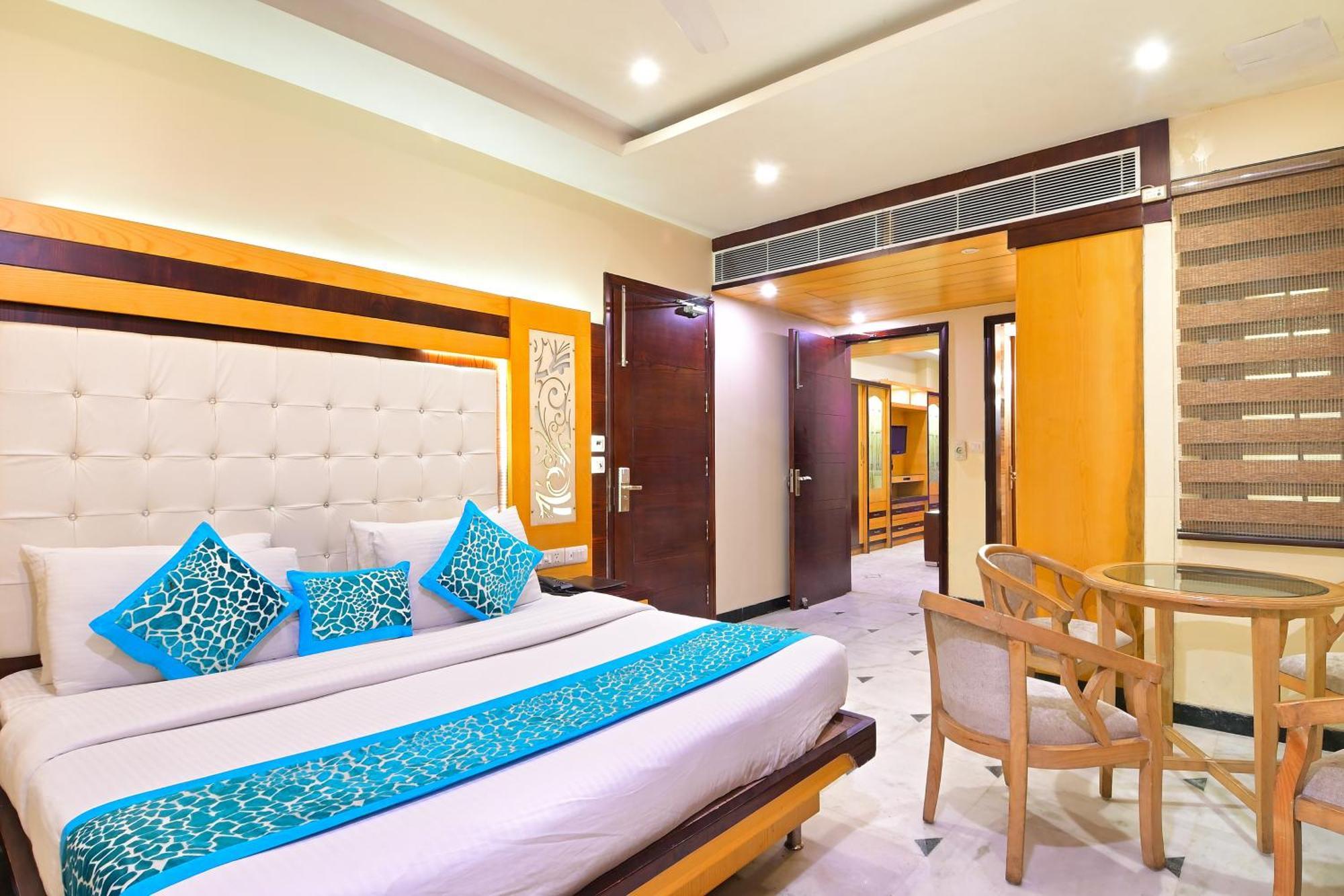 Hari Piorko Grand - 2 Min From New Railway Station Hotel 4*