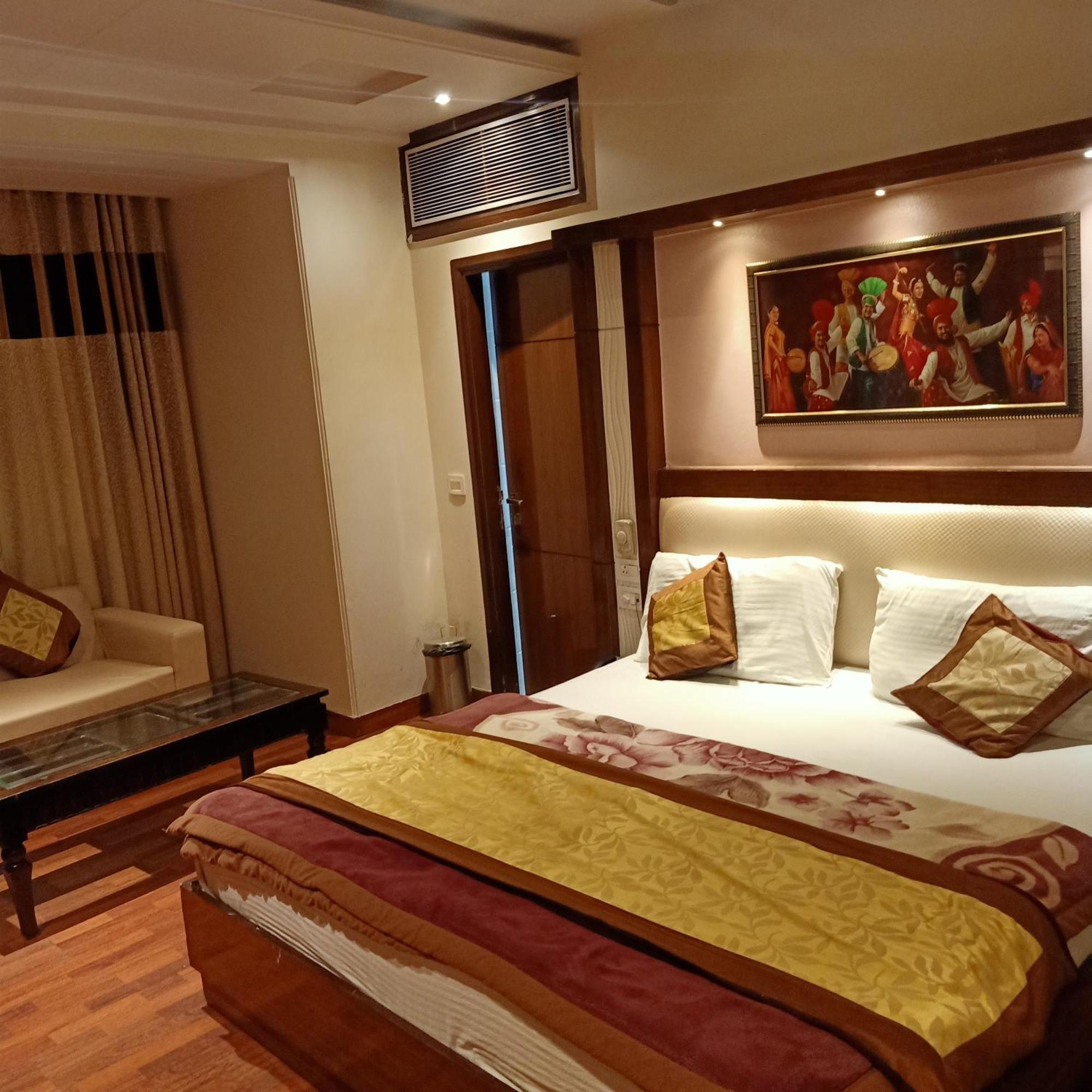 Guest house Geet Deluxe *