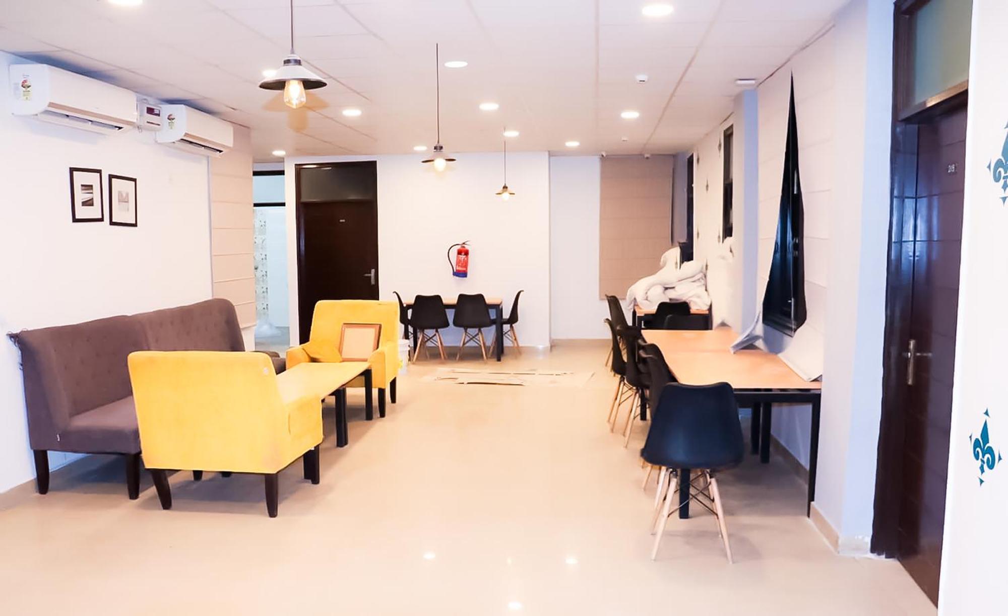 Agniv - Ignou Road Hotel New Delhi