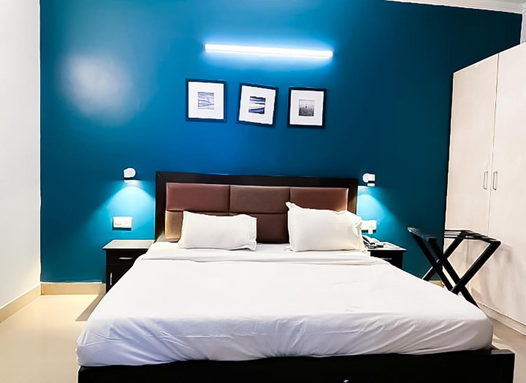Hotel Agniv - Ignou Road 3*