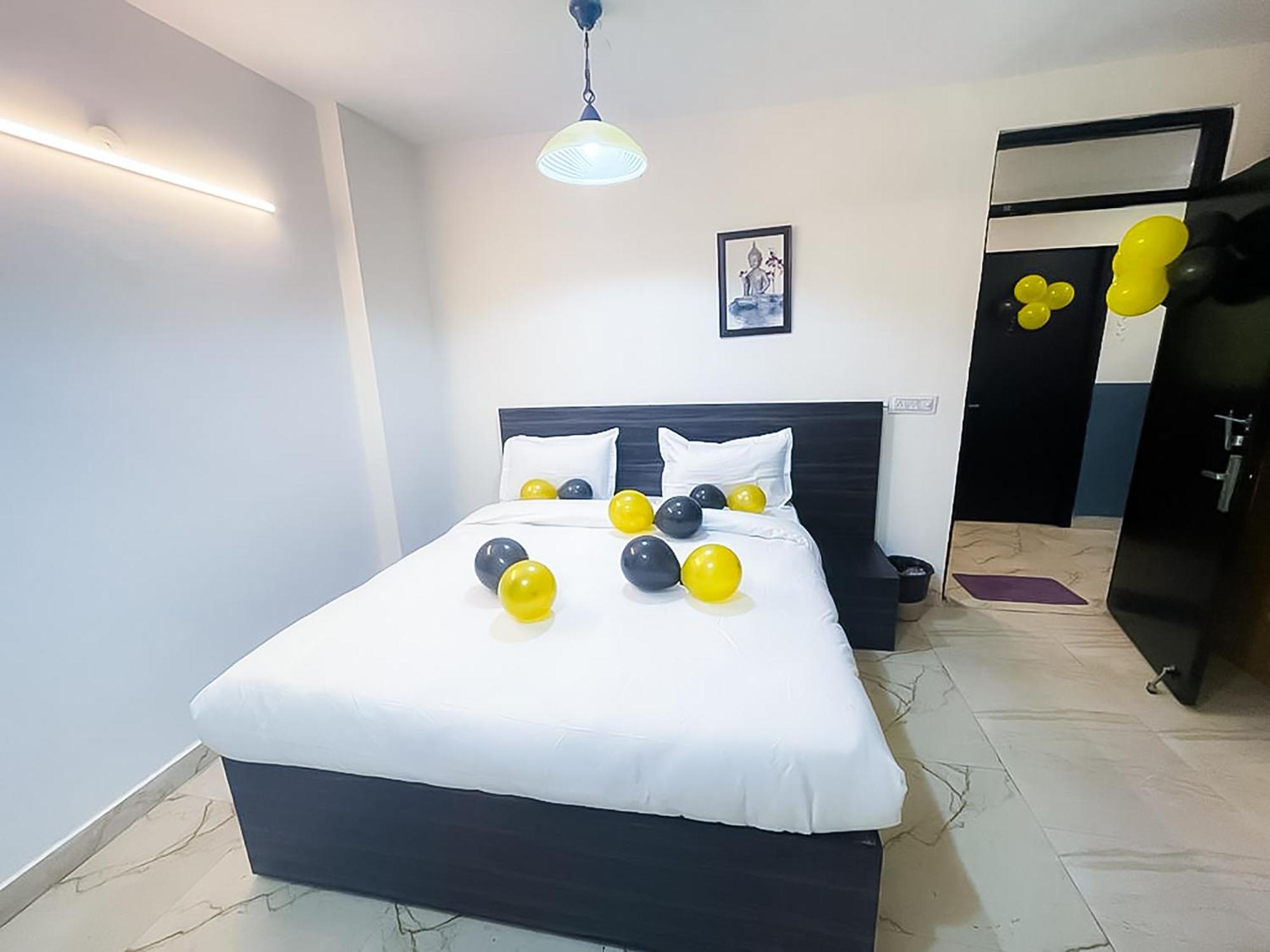 Plan In- Saket Hotel 3*