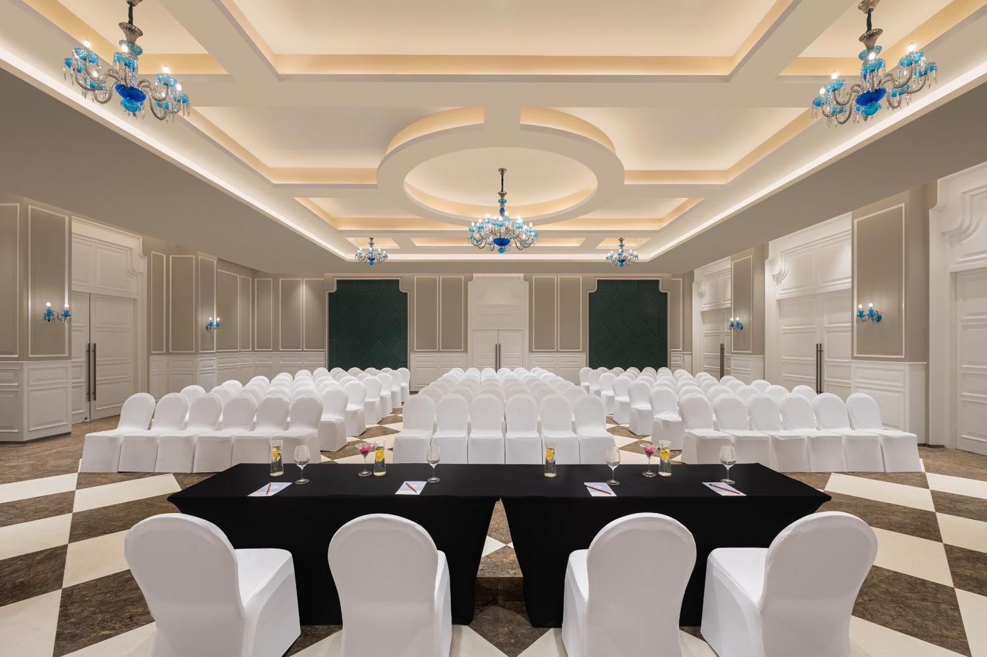 Fortune Park, East Delhi - Member Itc Hotels' Group