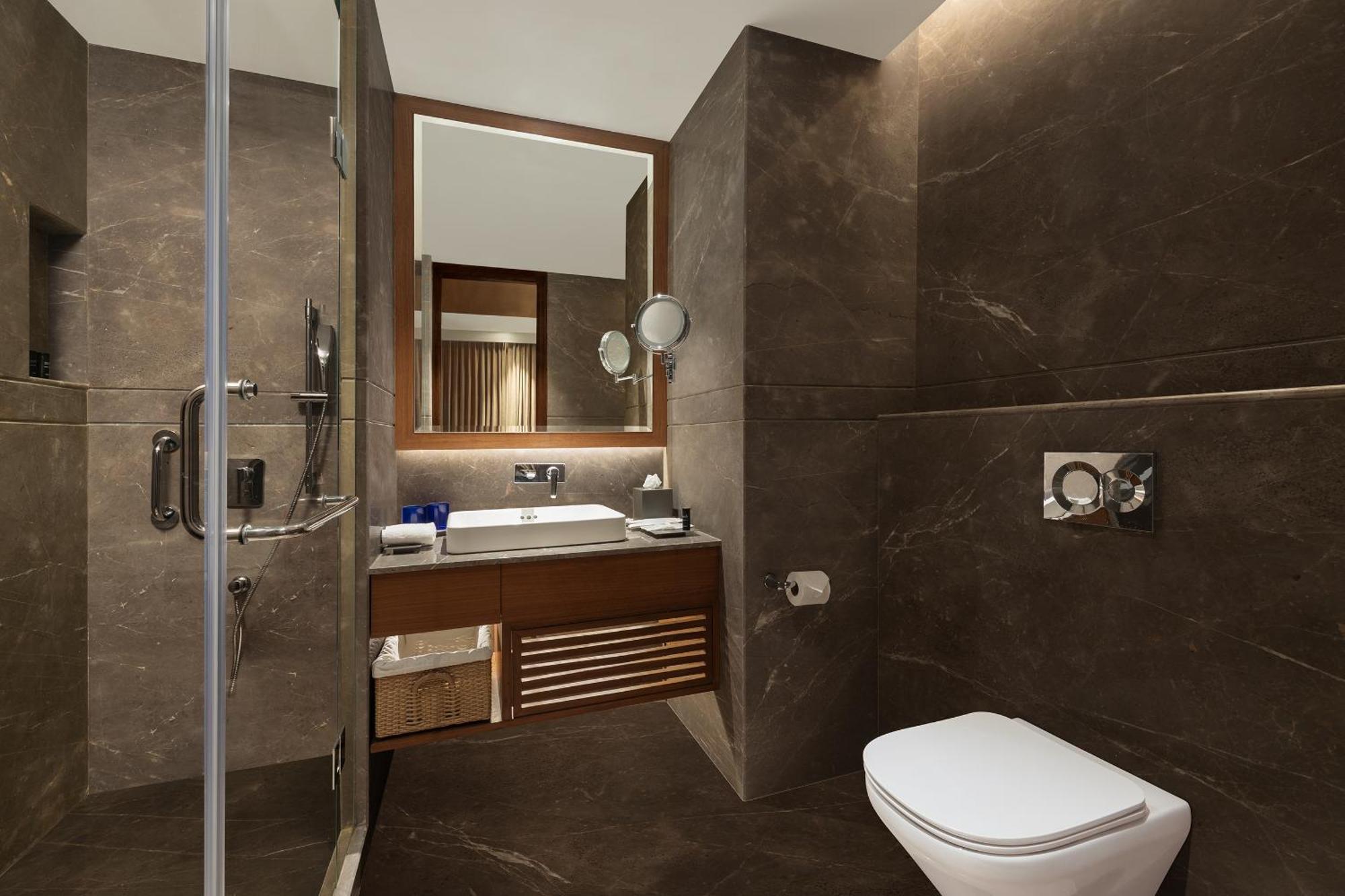 Hotel Fortune Park, East Delhi - Member Itc Hotels' Group