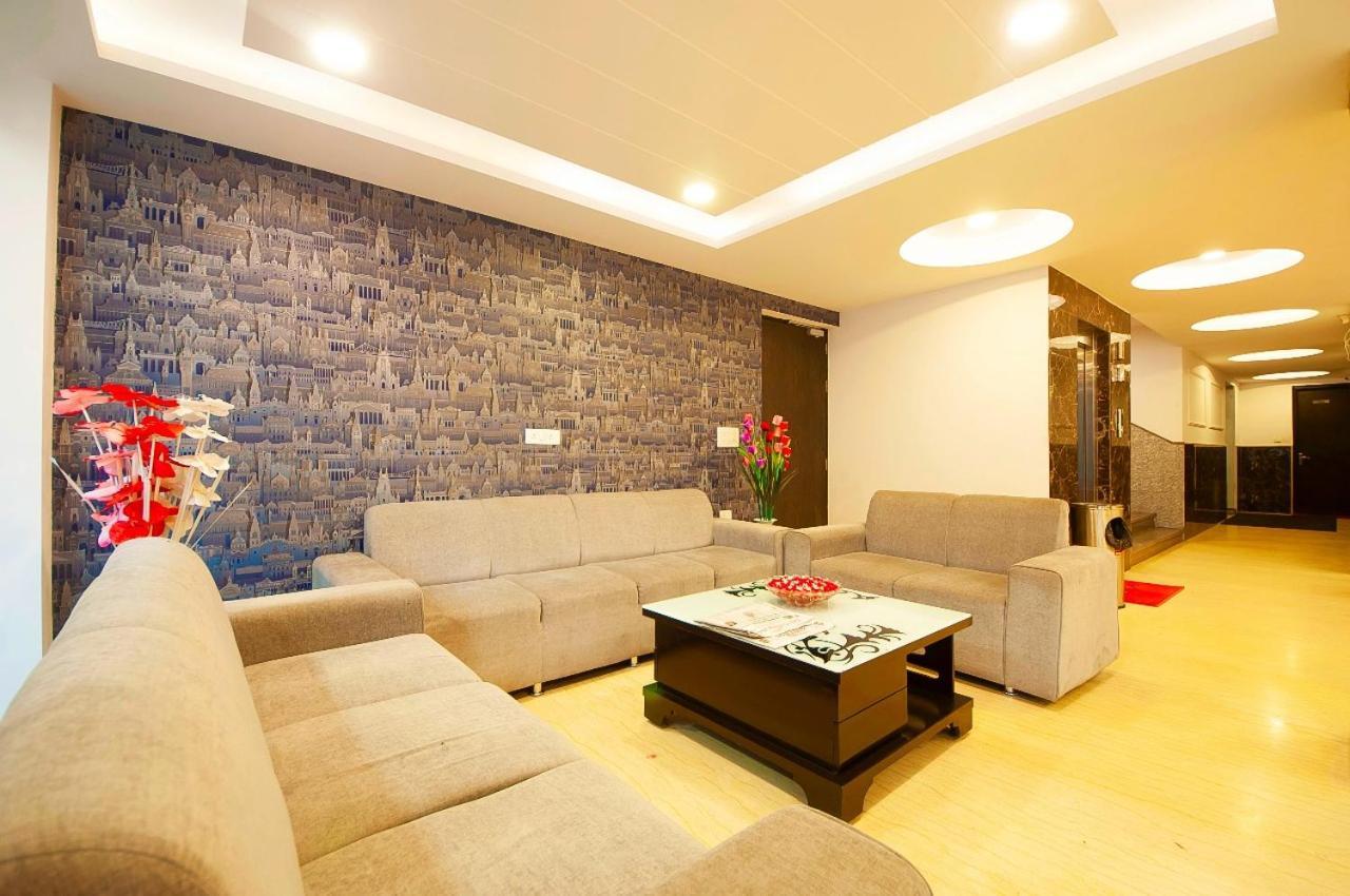 Belwood Suites - Near Airport 3* Nova Deli
