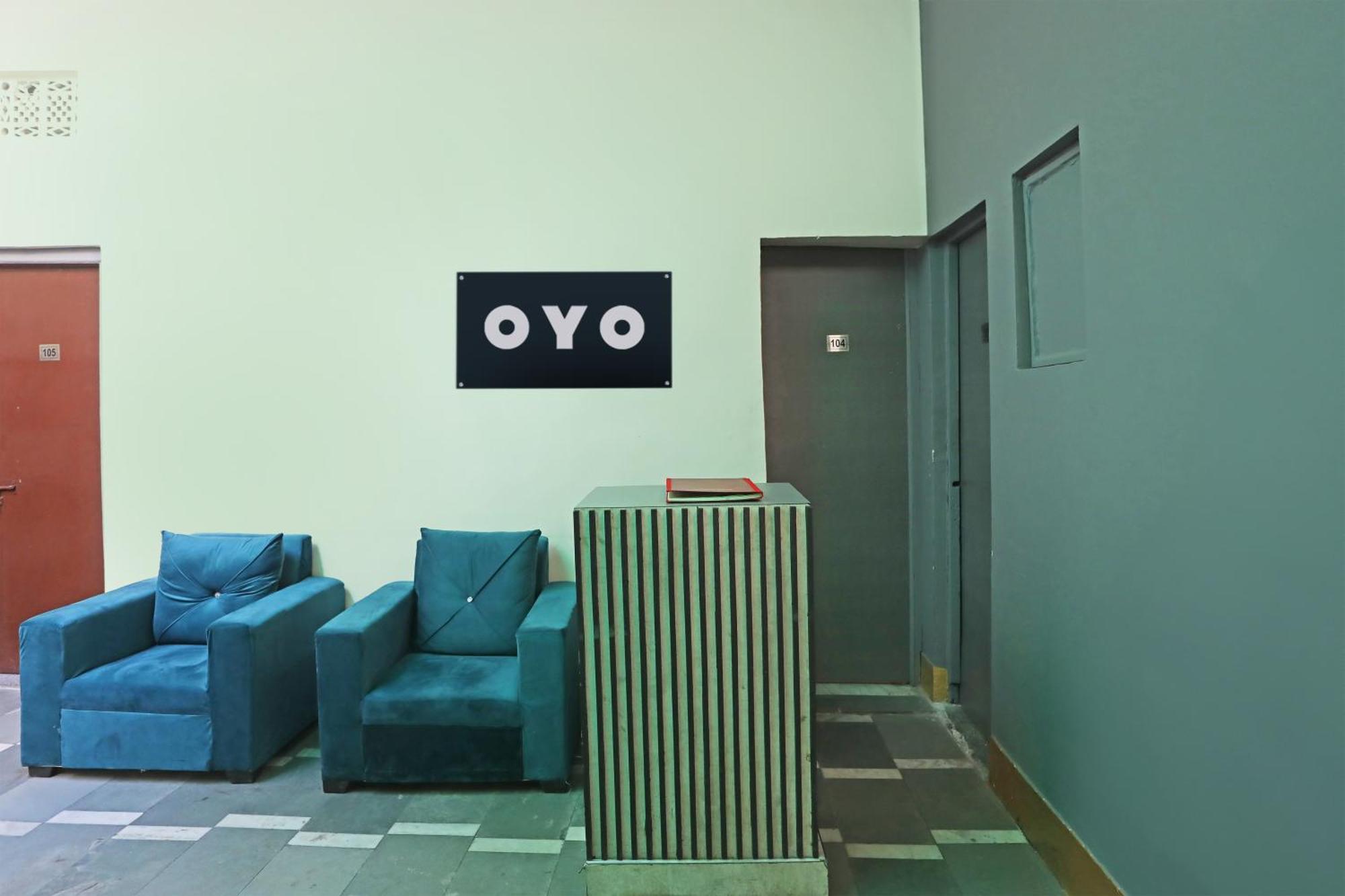 Hotel Oyo Kashish Palace 3*