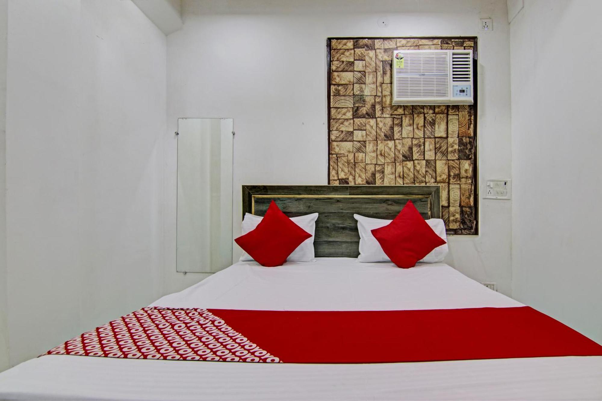 O Rk Plaza 3* New Delhi