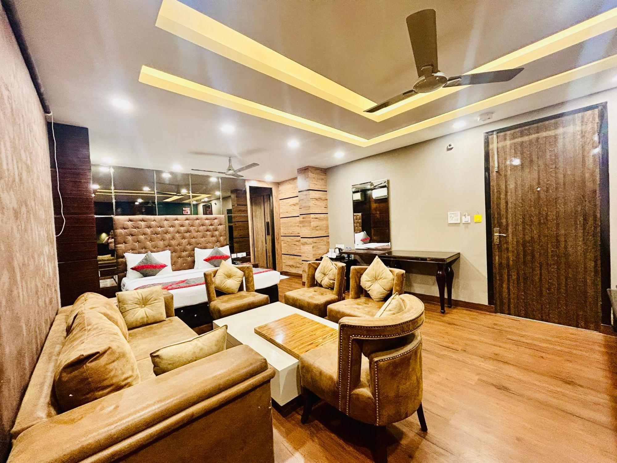Hotel Gold Souk - Karol Bagh Delhi (National Capital Territory of India)