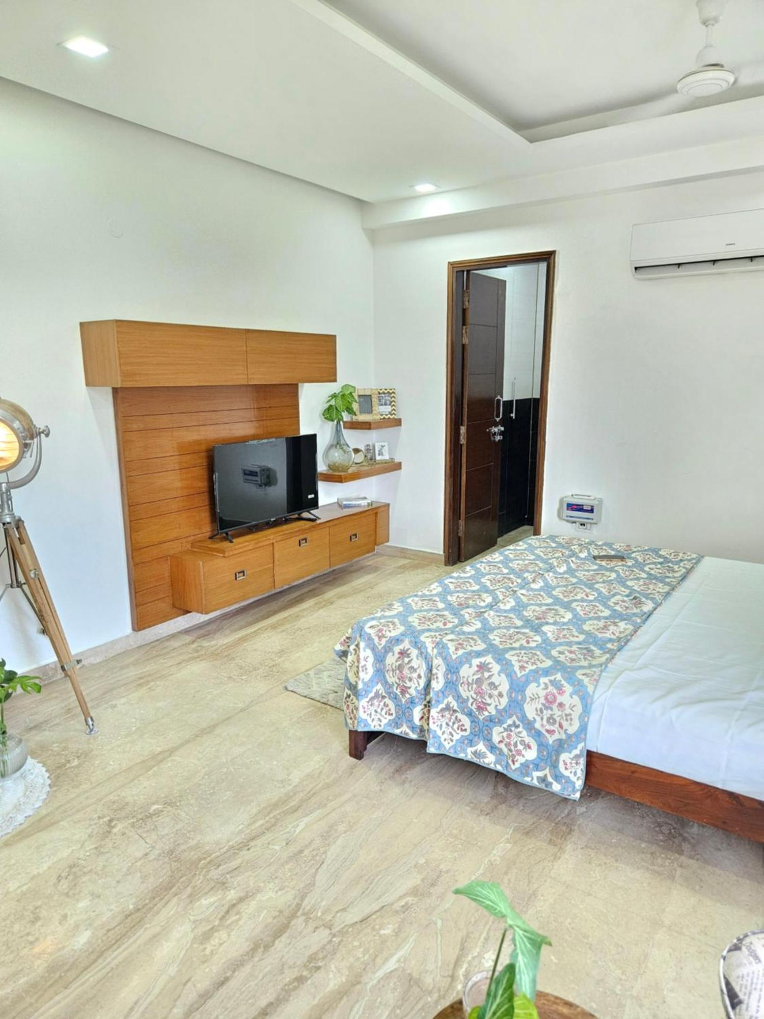 South Delhi, Artistic 4bhk - Vasant Kunj By Maple Key Apartment New Delhi