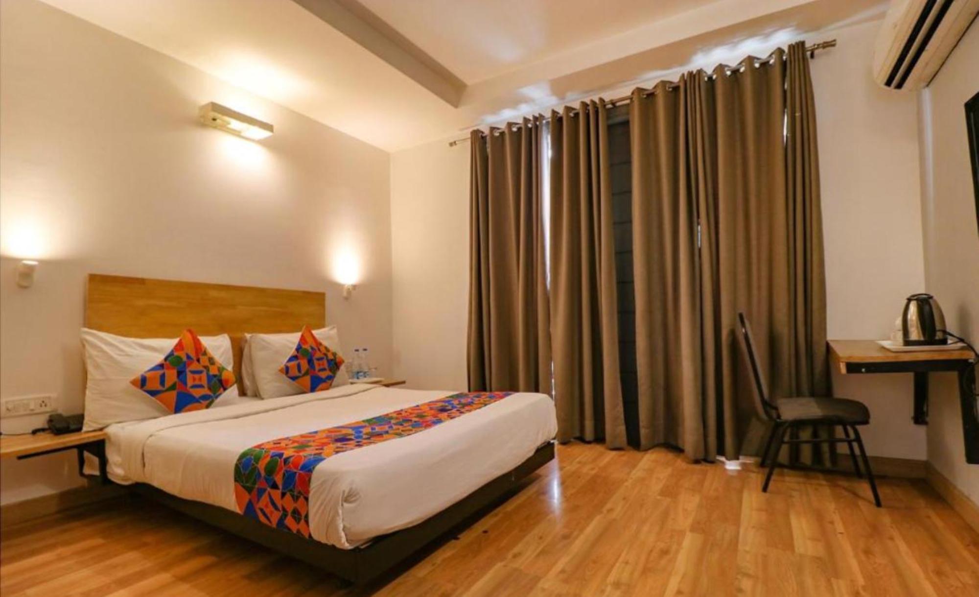 Hotel 3*