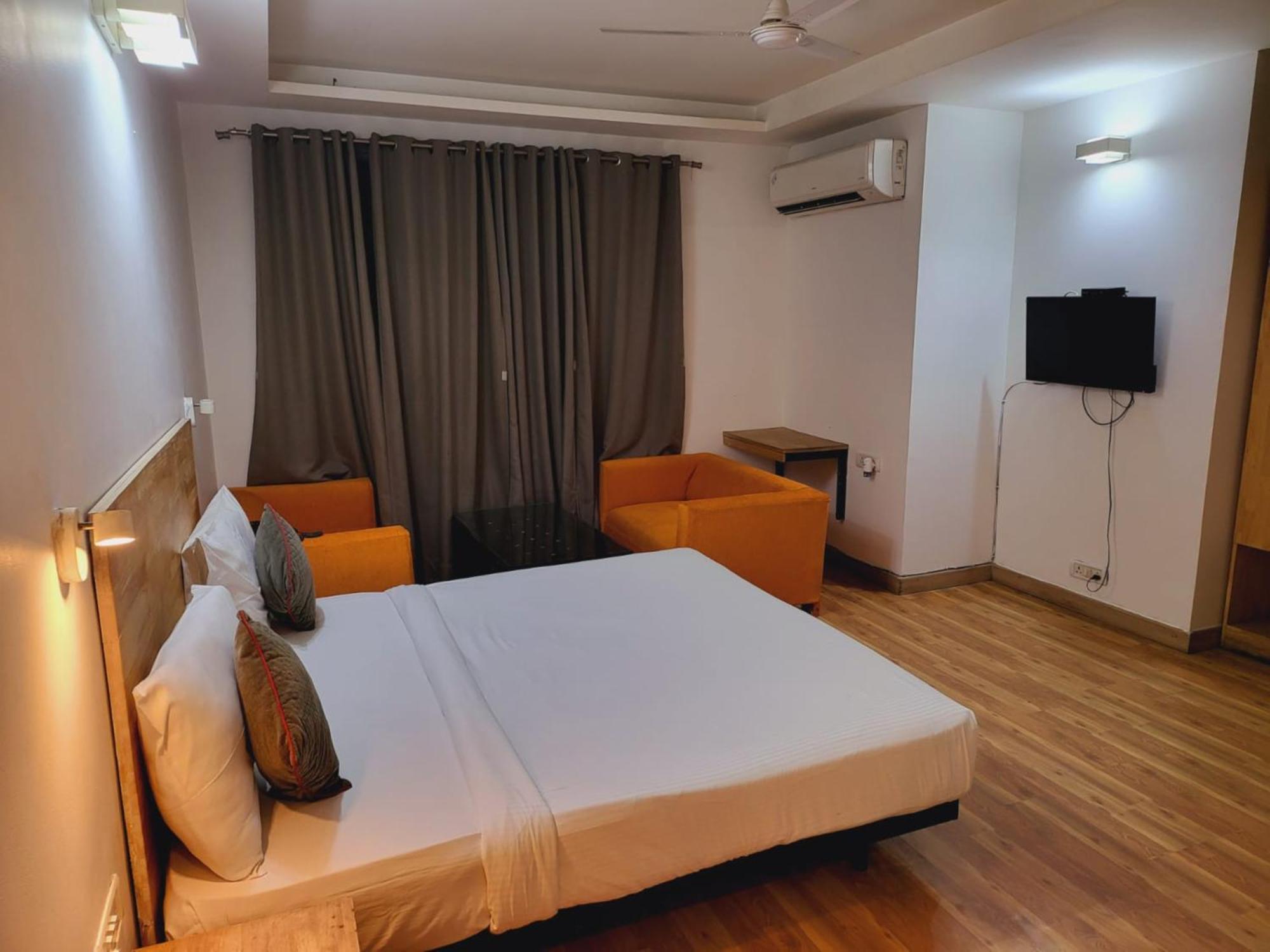 Hotel Hotel 3*