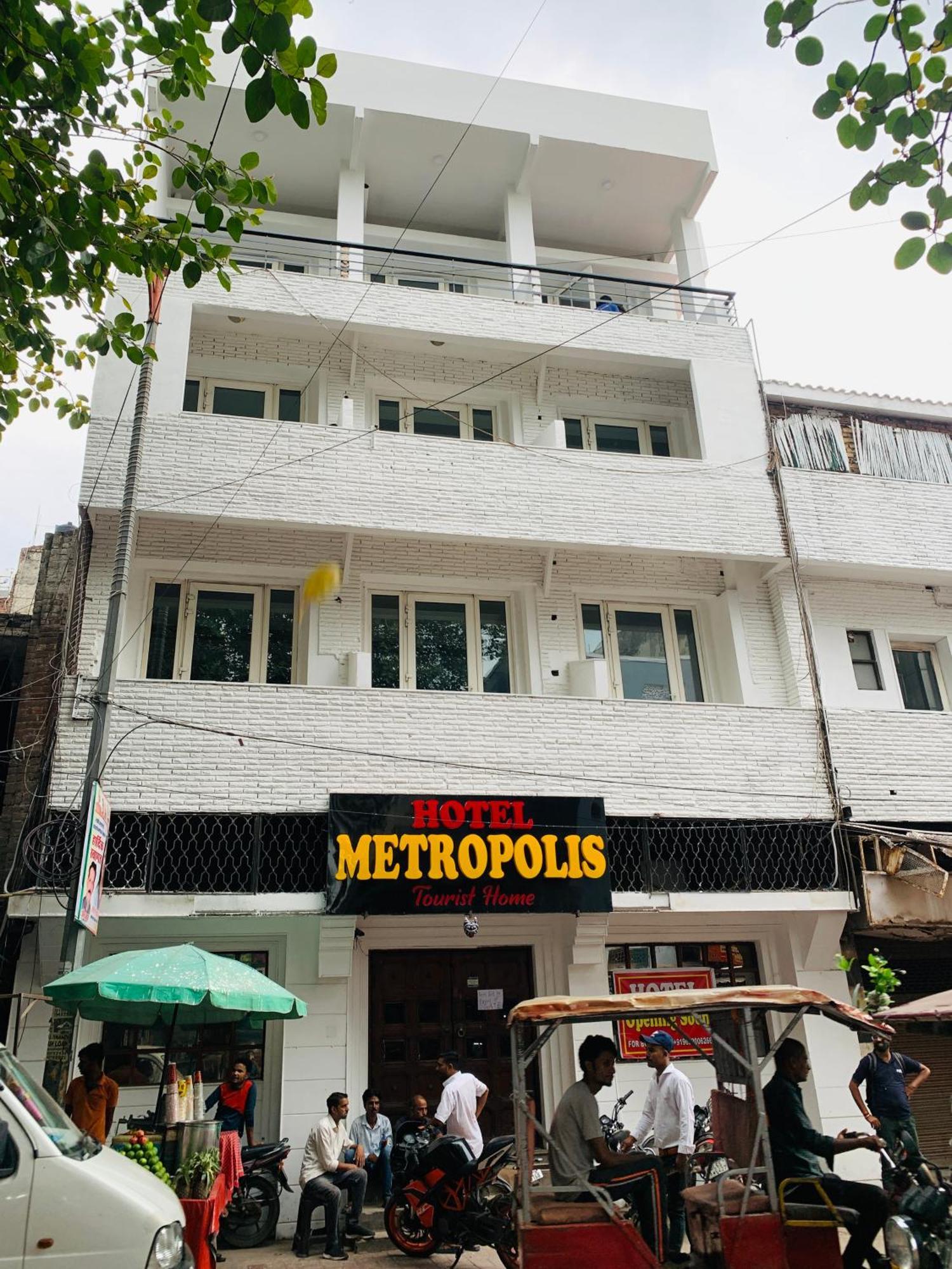Metropolis Tourist Paharganj 3*