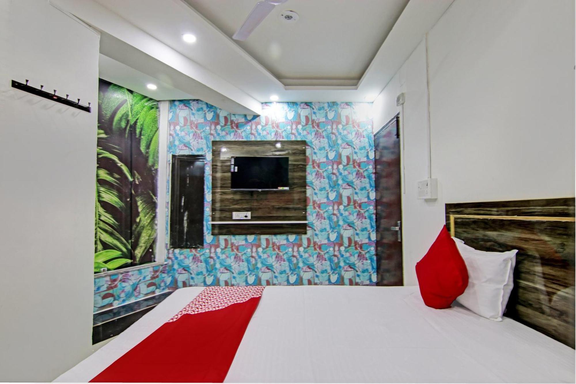 O Rk Plaza 3* New Delhi
