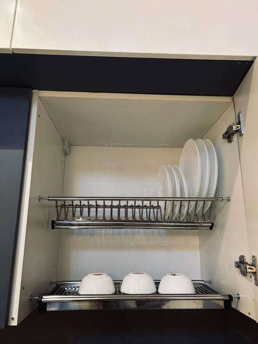 Luxuria Studio Apartment *