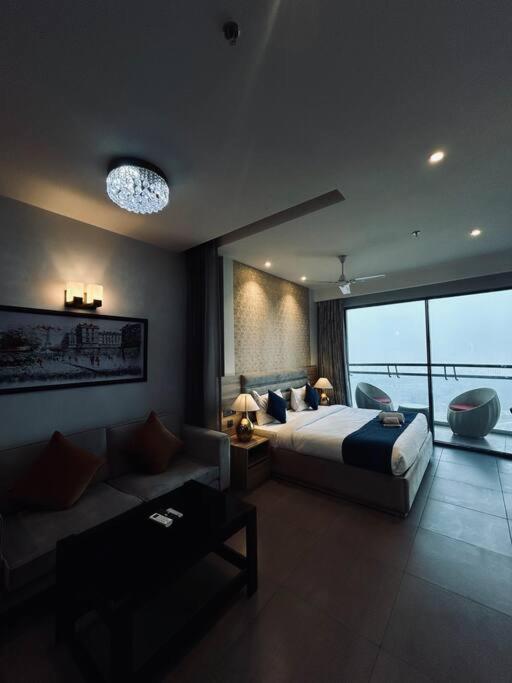 Apartment Luxuria Studio New Delhi