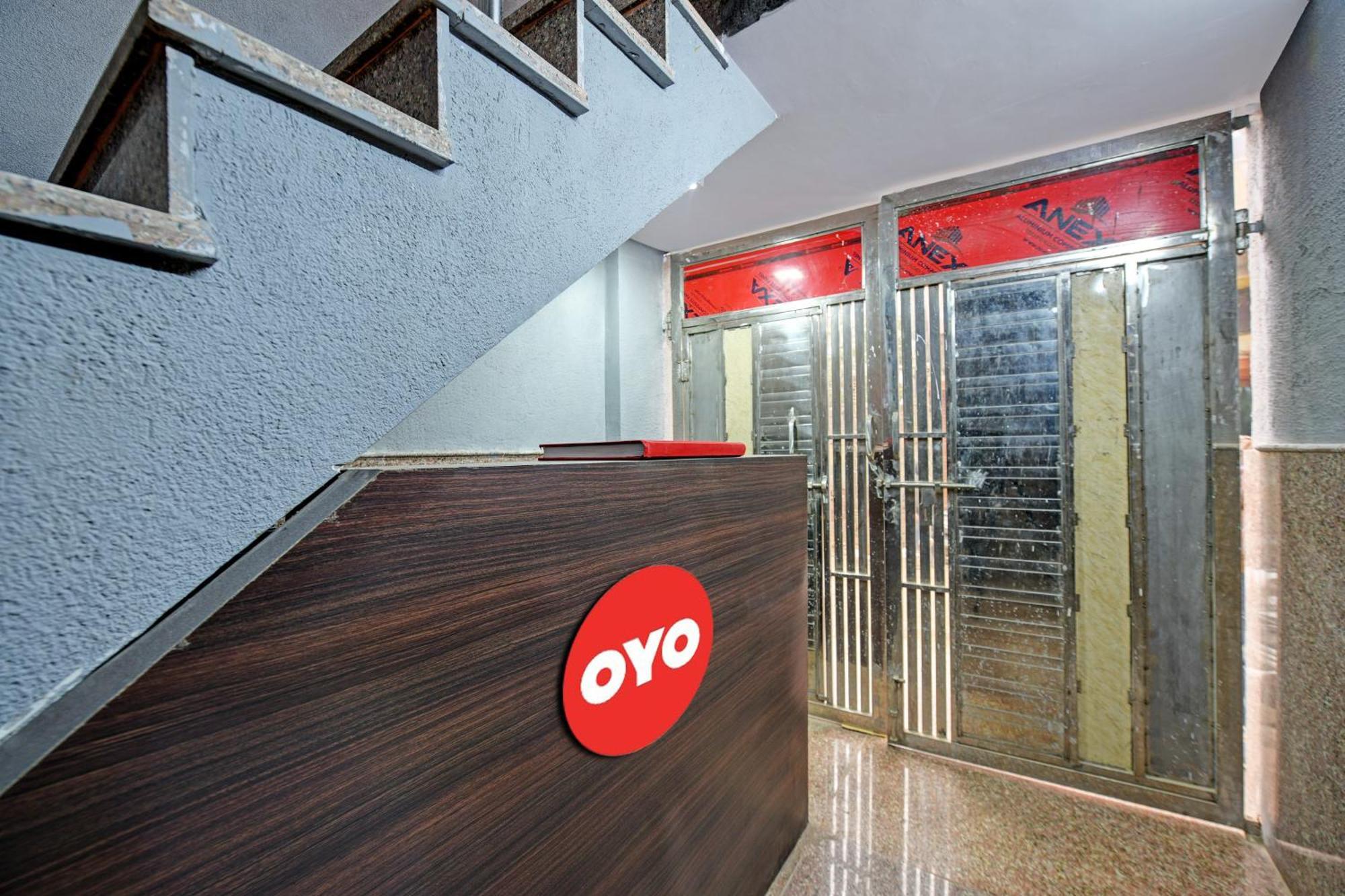 O Max Hotel 3*