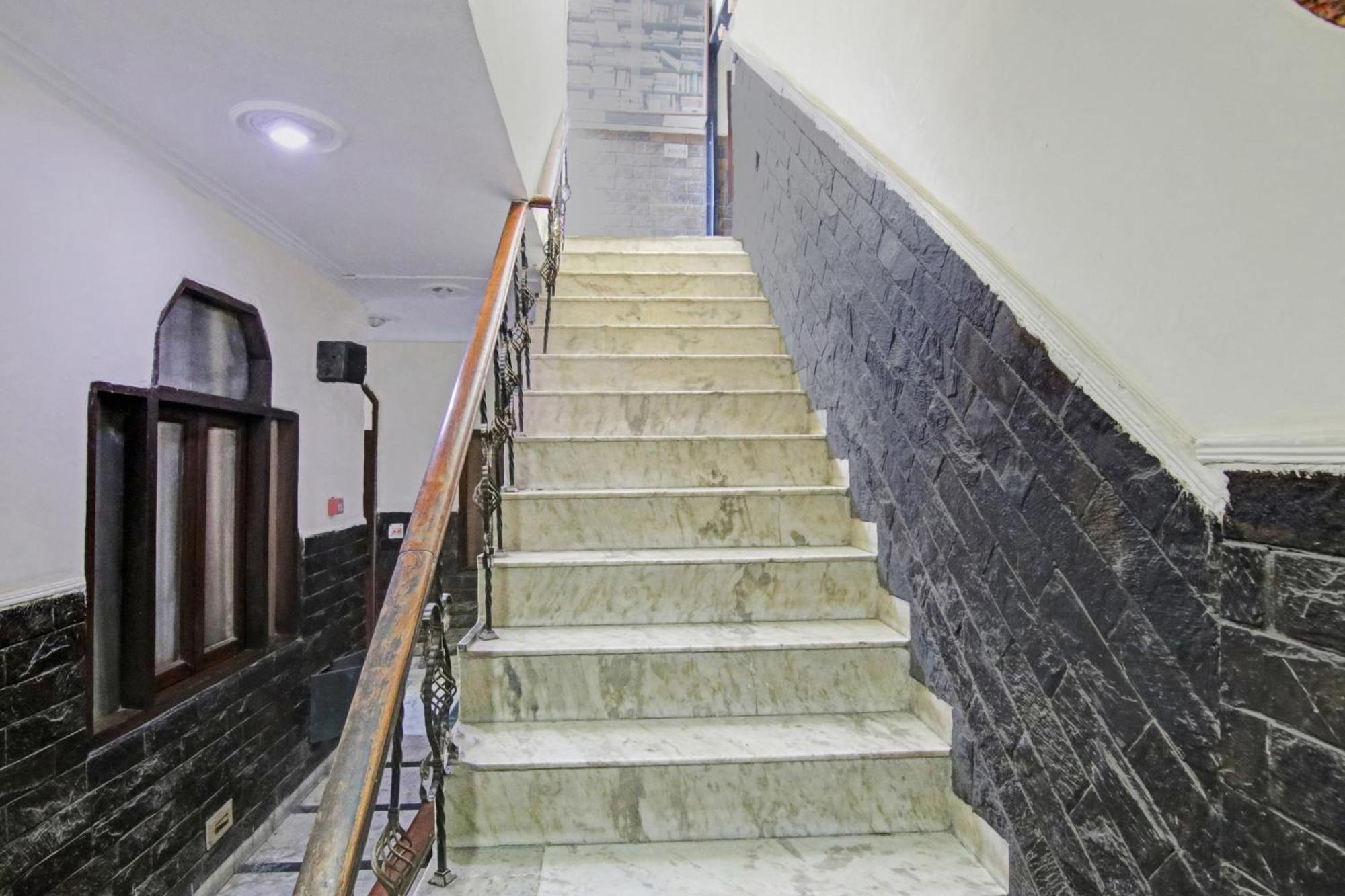 O Rak International 3* New Delhi