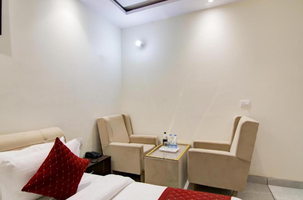 Roma Deluxe - Railway Station 3* New Delhi