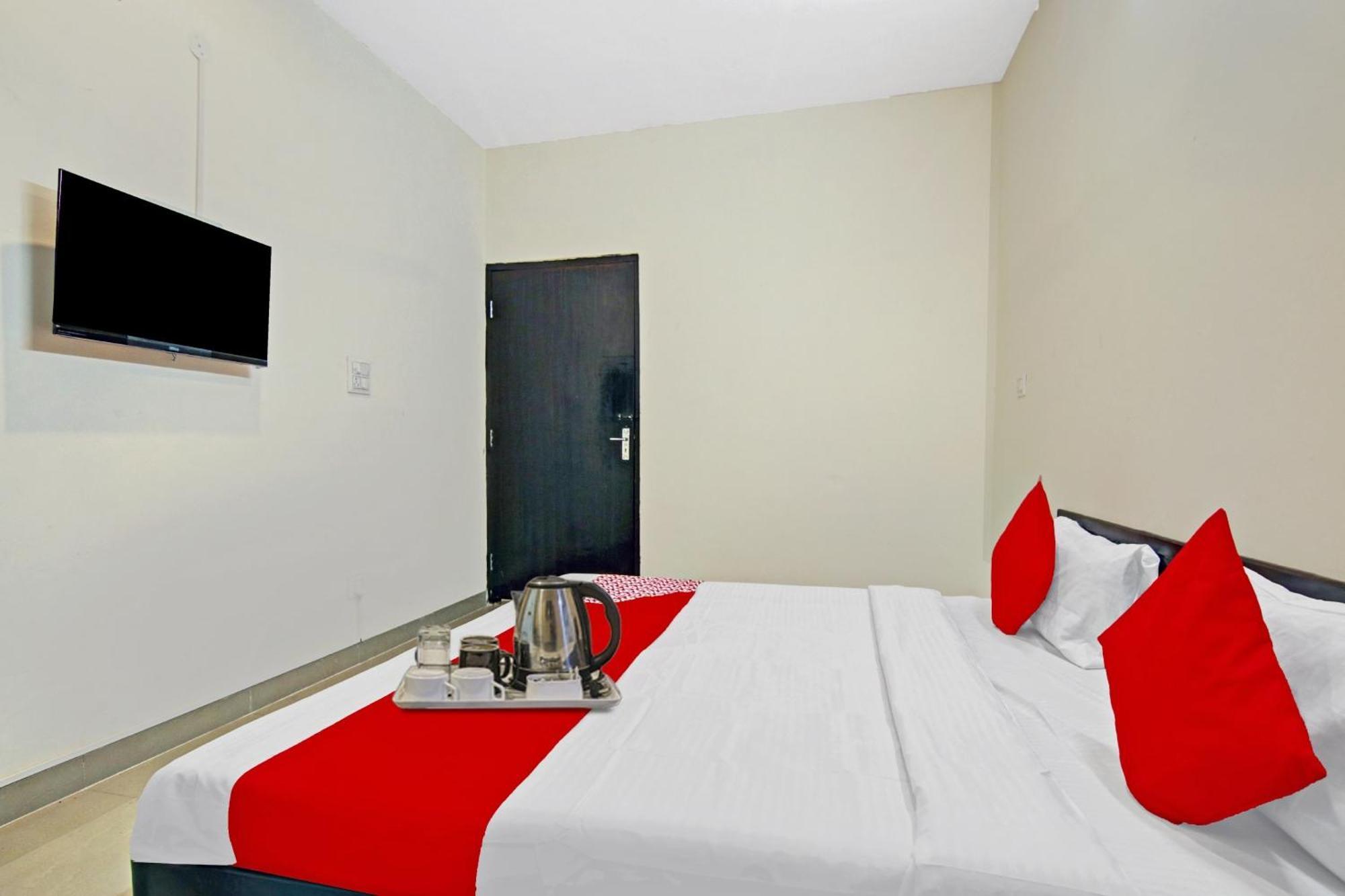 Hotel A.k Residency 4*