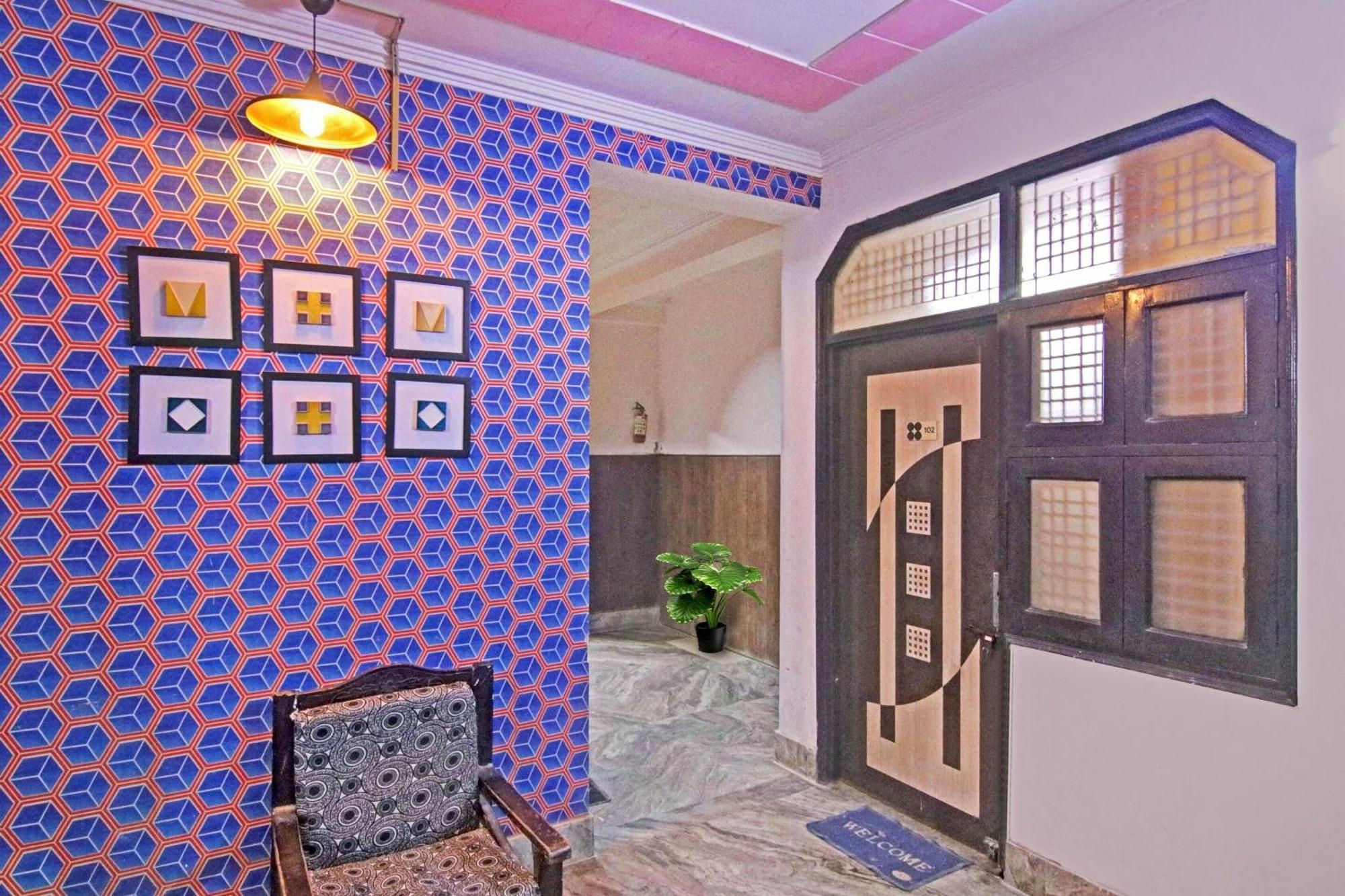 Flagship Decent Near Pvr Vikaspuri Delhi New Delhi