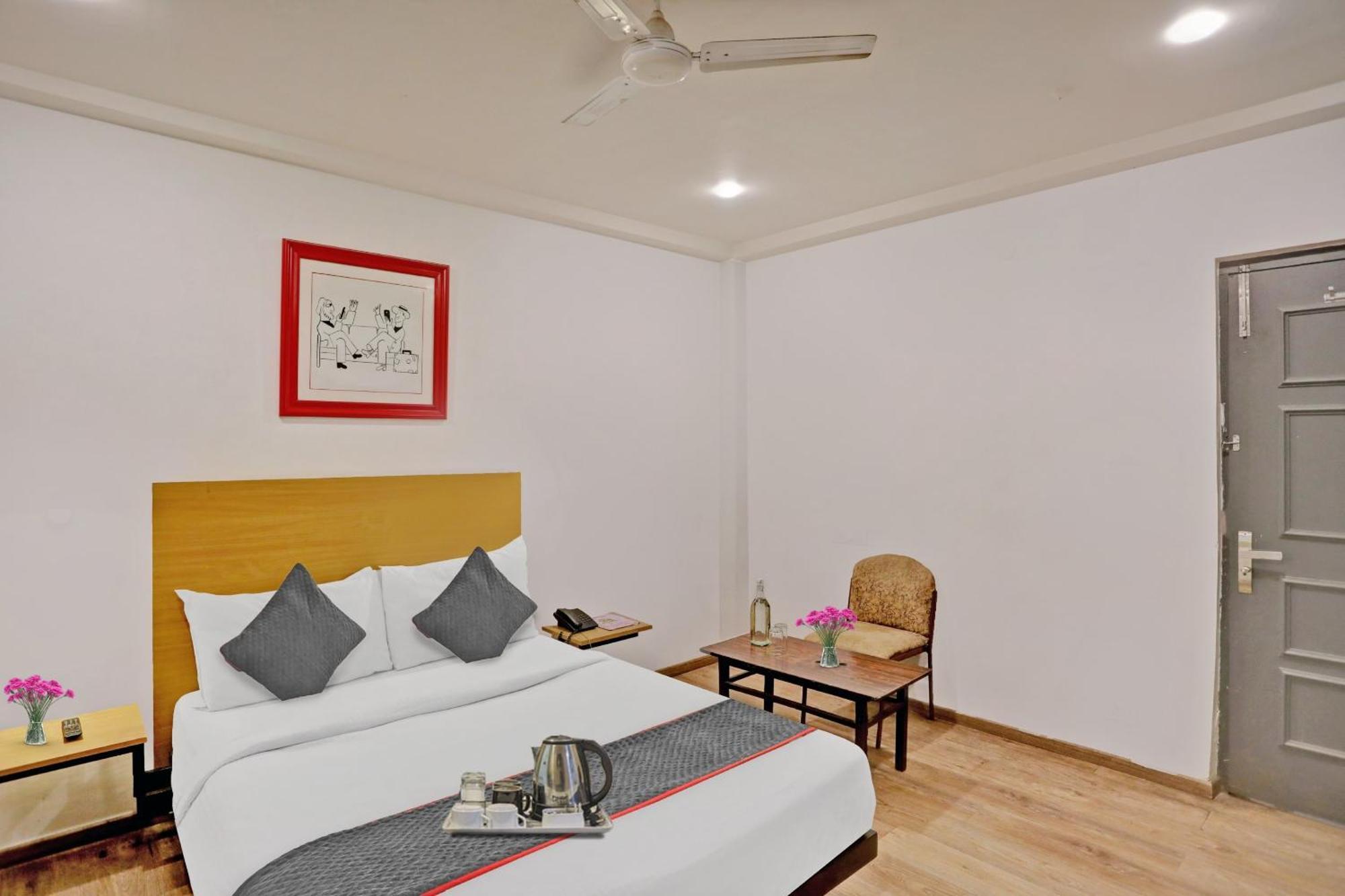Townhouse Jp Grand Near Mayapuri Chowk Hotel 4*