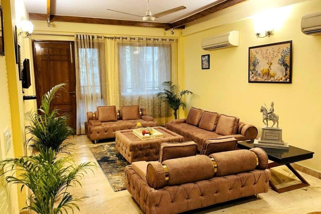 Fortune Service 4bhk,d-36, Saket Apartamento *