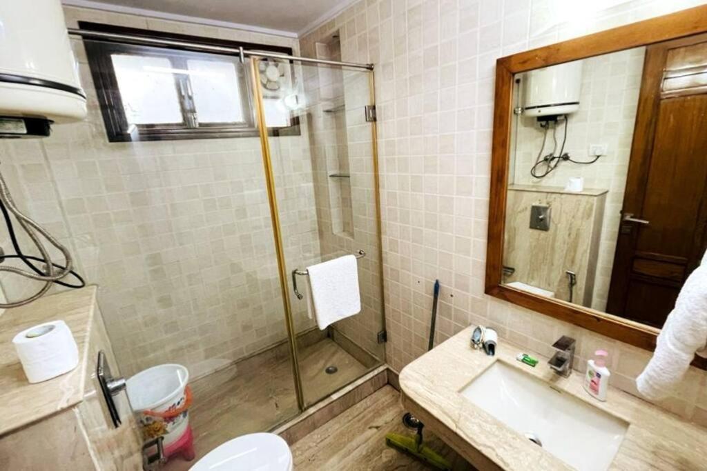 Fortune Service 4bhk,d-36, Saket Apartamento Nova Deli