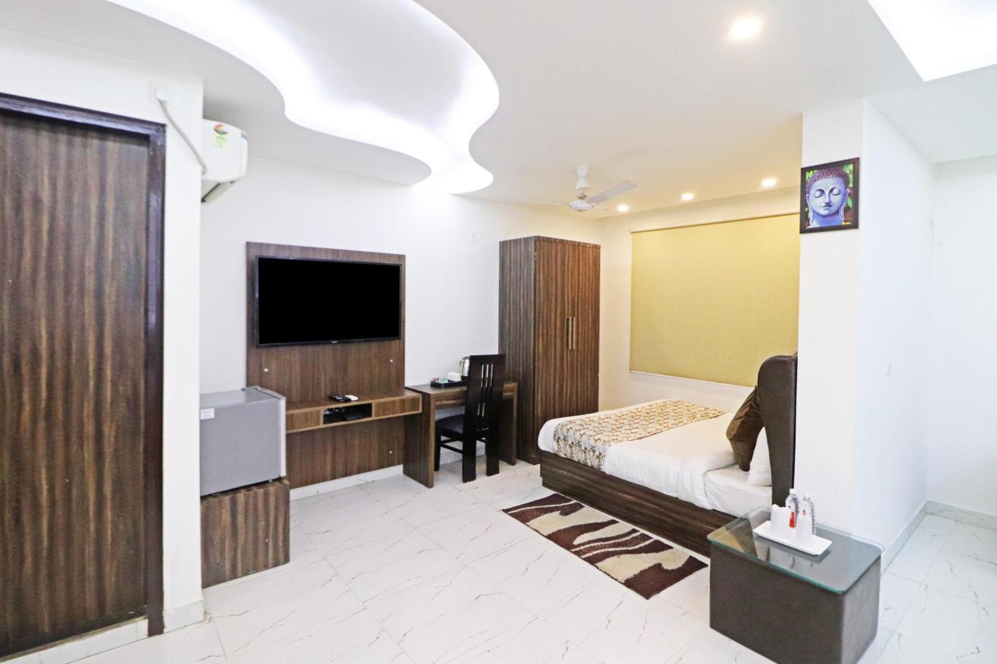 Mayda Prime Near Delhi Airport Hotel