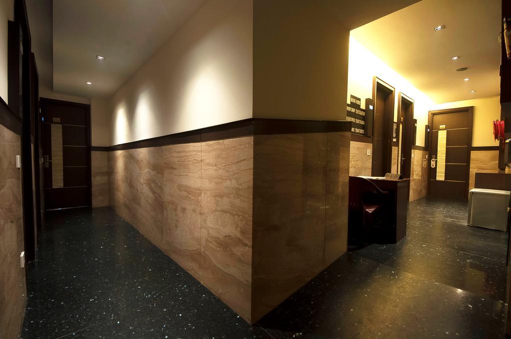 Hotel Metropolis Tourist 3*