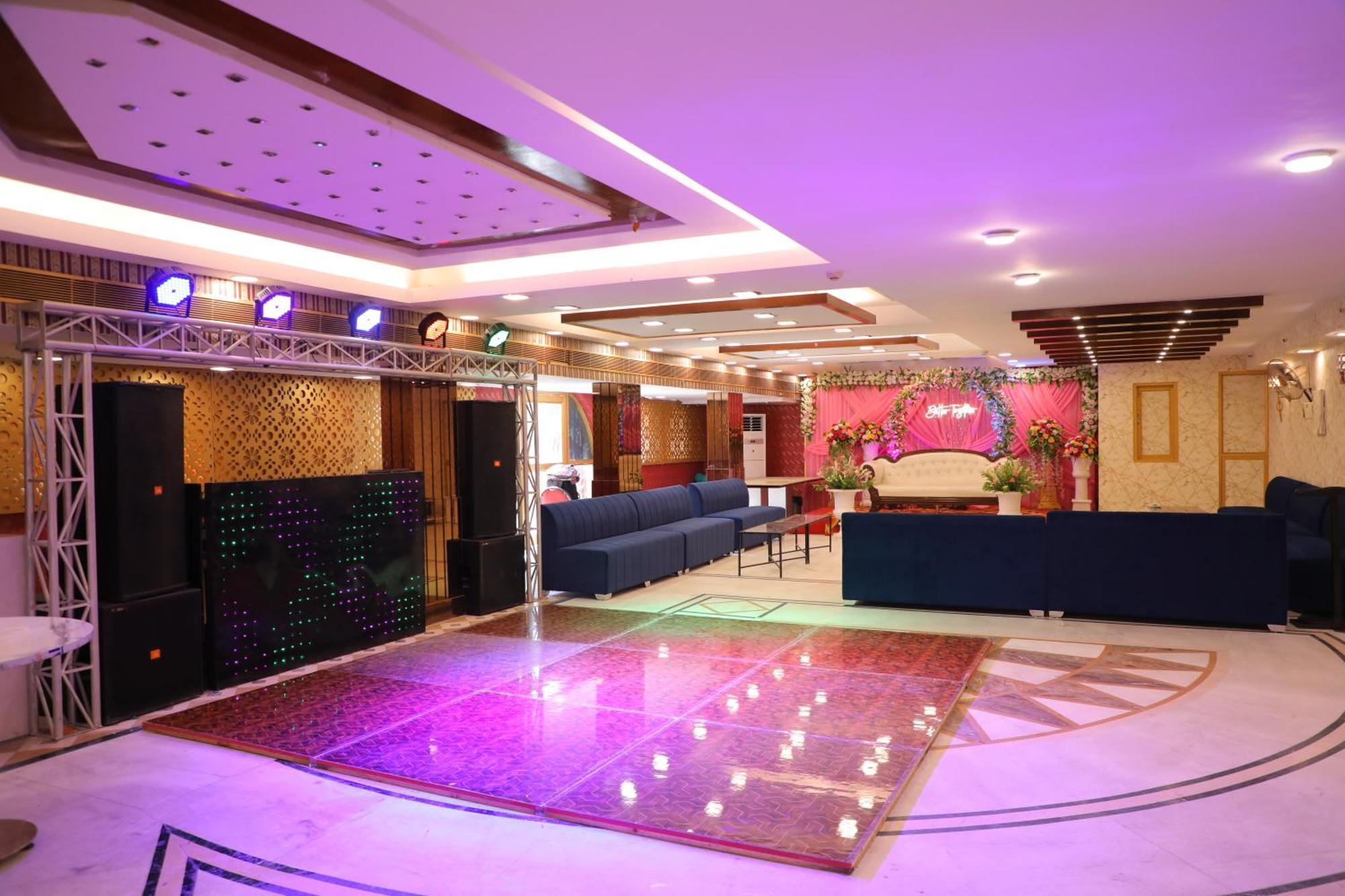 Mela By Aurelia Heaven 3* Delhi (National Capital Territory of India)