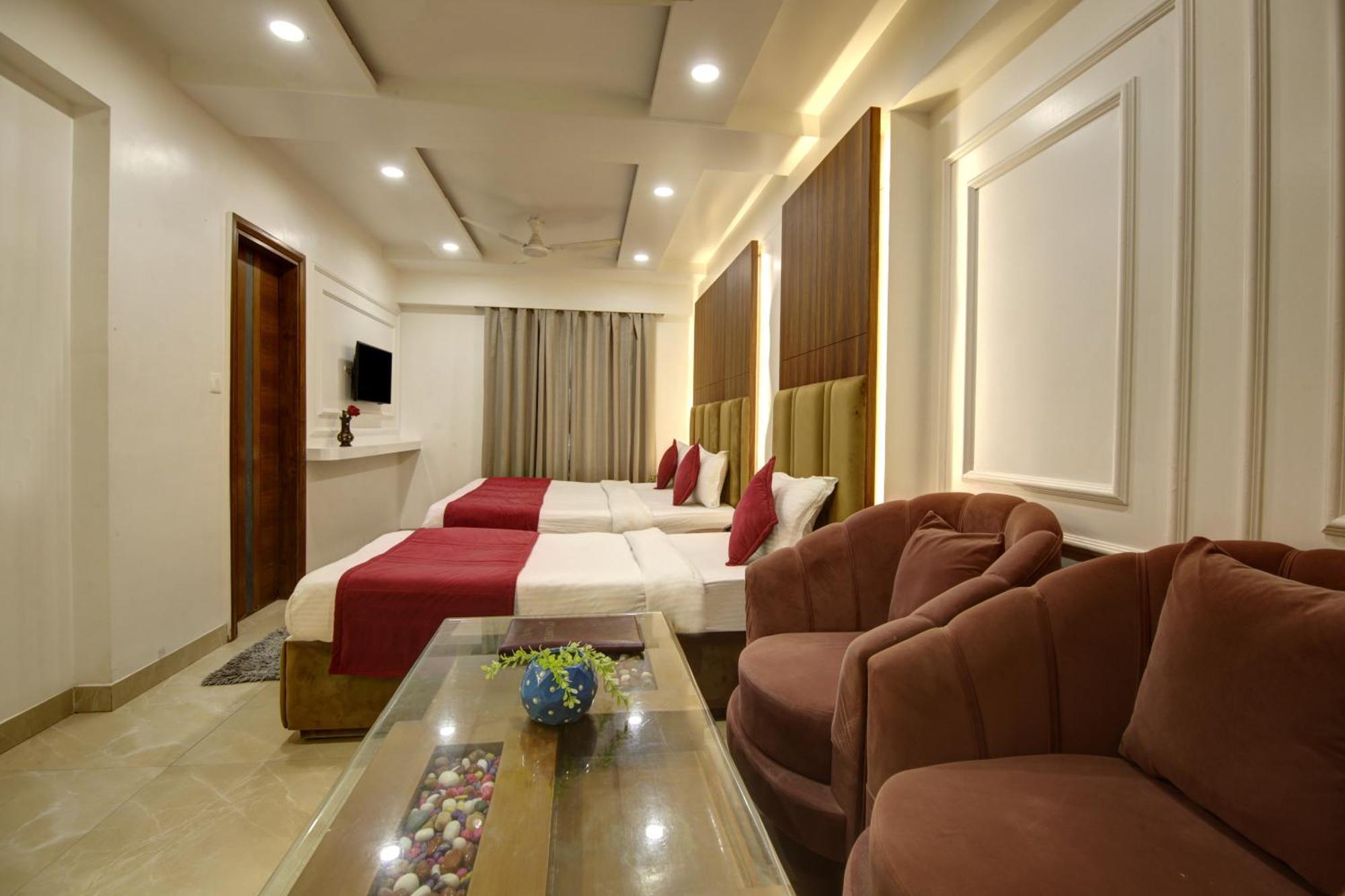 The Shanti Plaza - Hotel 4*