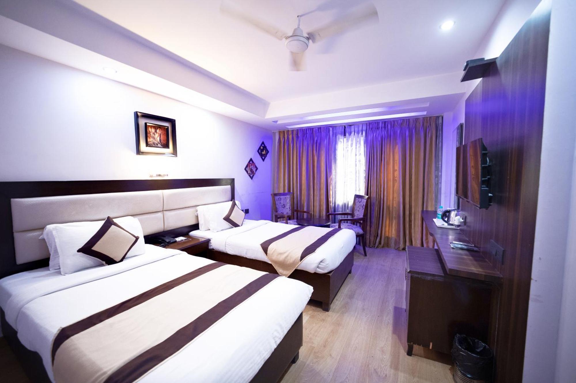 Kastor- Near Nehru Place- Gk 2- M Block Market-gk Metro Station-dr As Clinic Hotel New Delhi