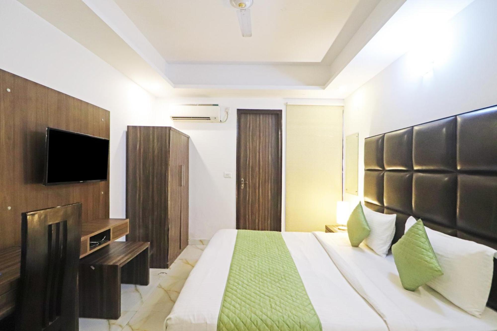 Hotel Mayda Prime Near Delhi Airport 3*